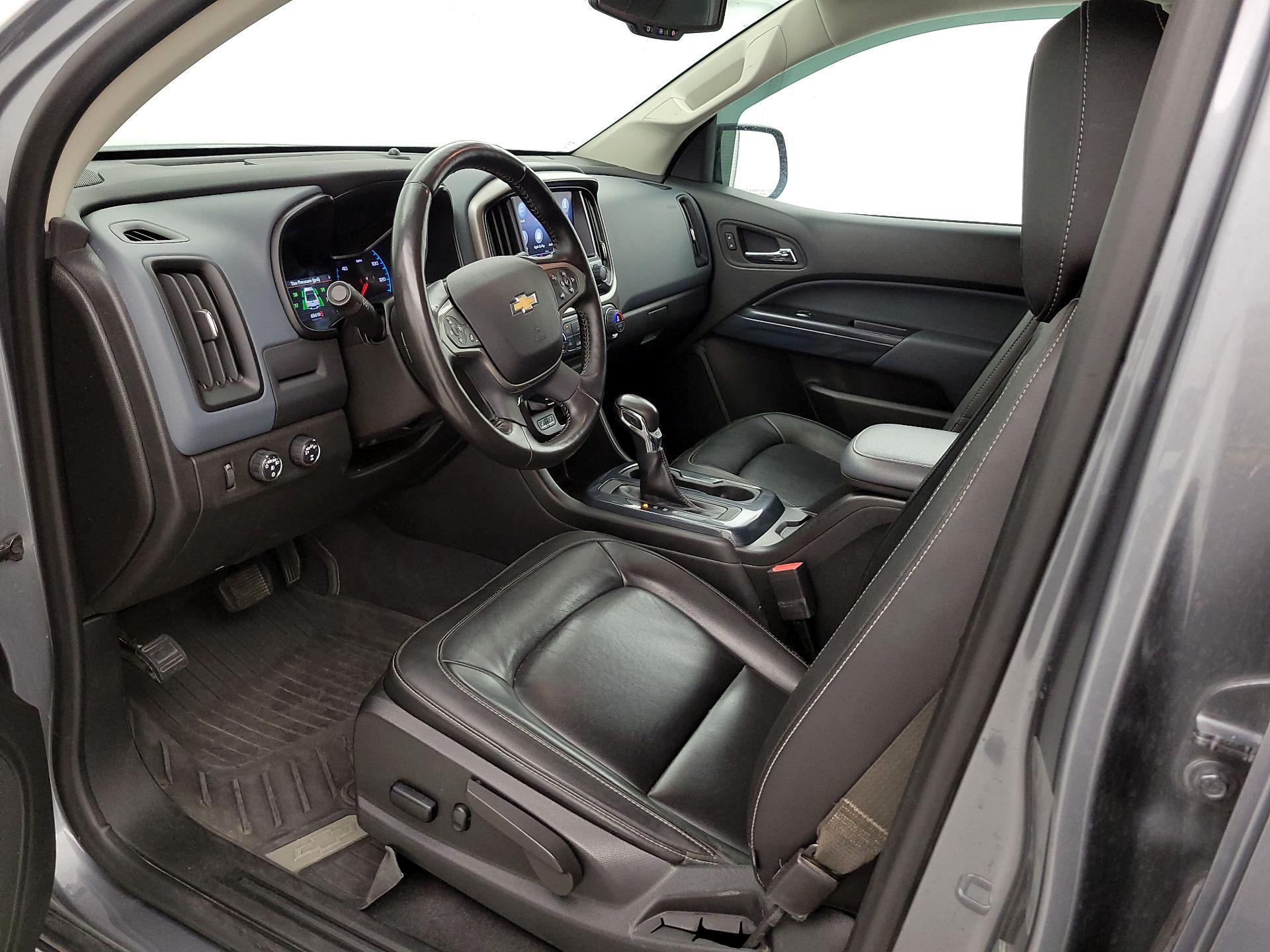 Thumbnail: 2022 Chevrolet Colorado - 11