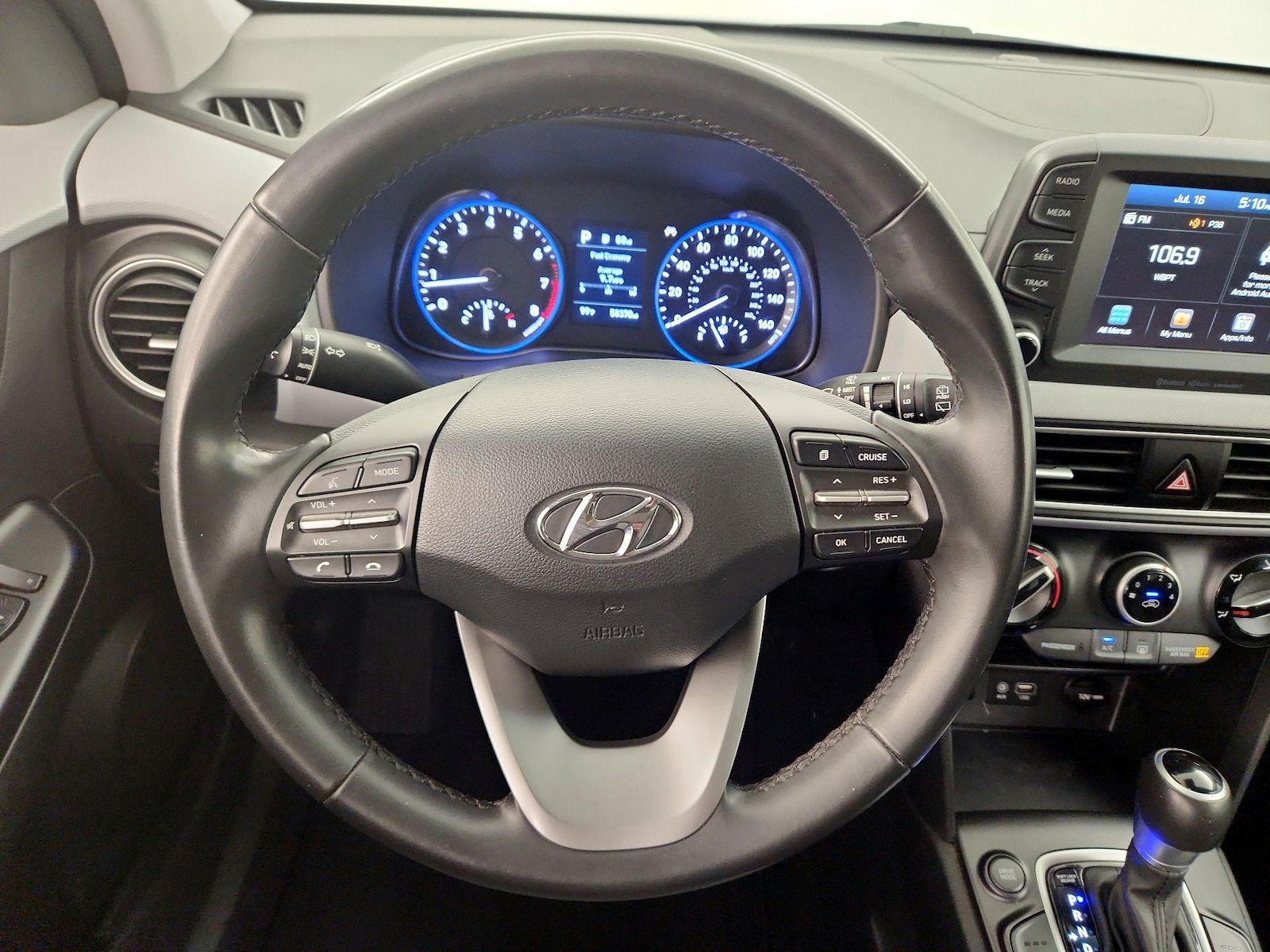 2021 Hyundai Kona SEL - Photo 11