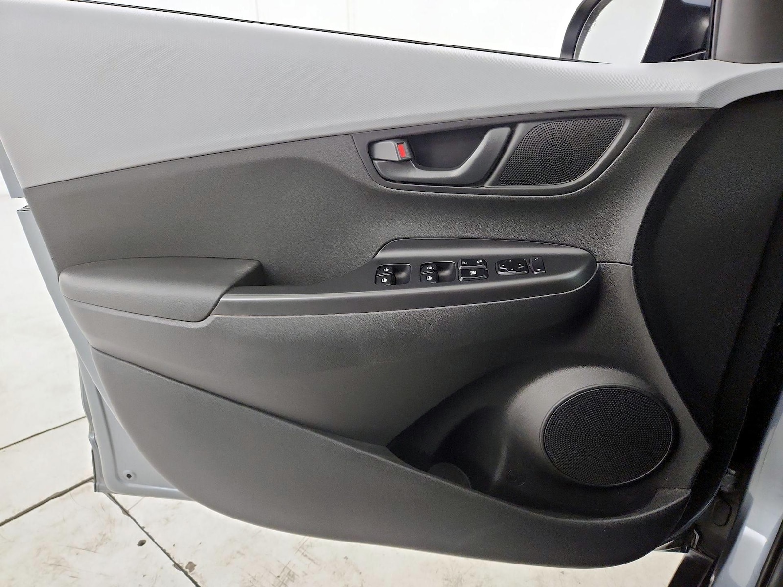 2021 Hyundai Kona SEL - Photo 13