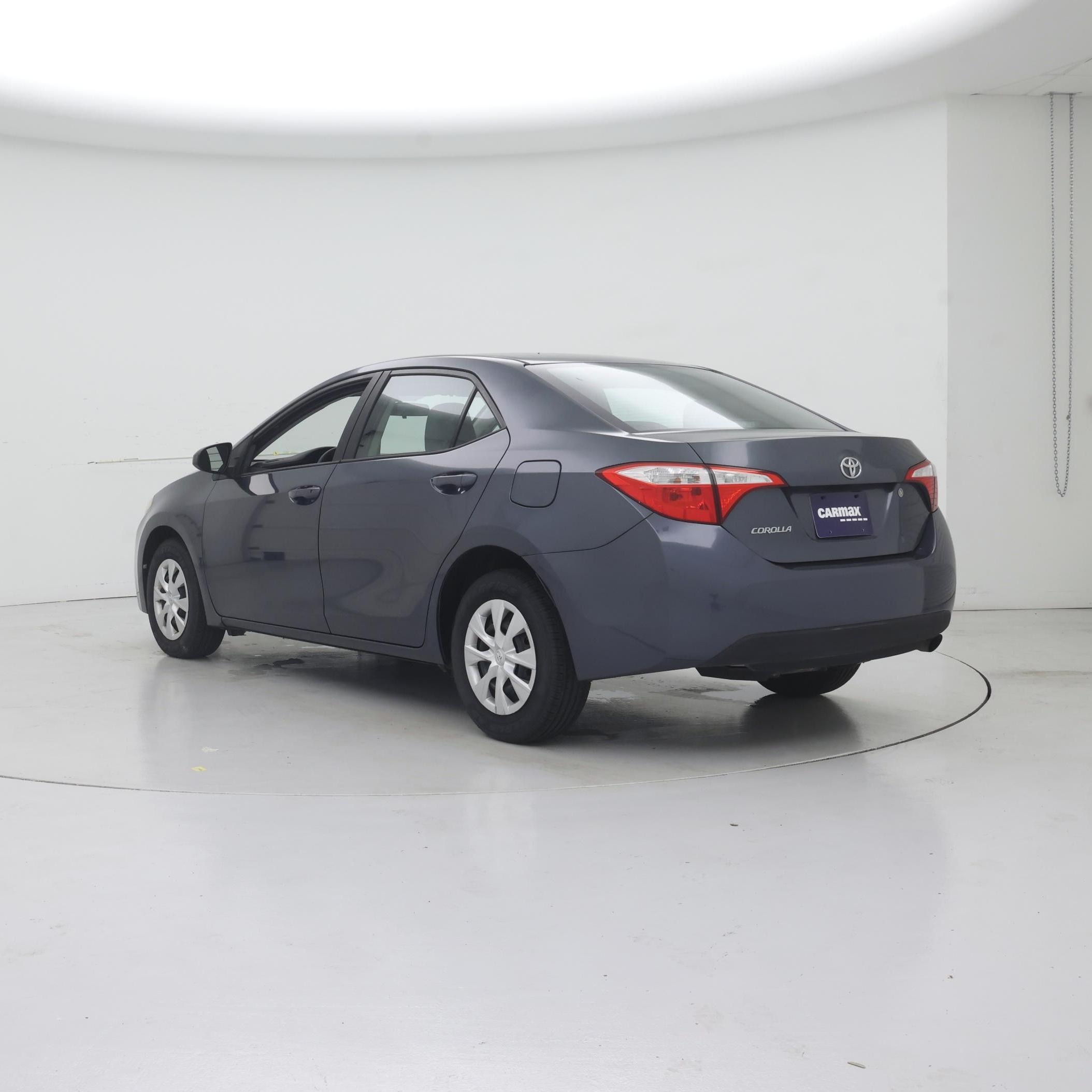 Thumbnail: 2015 Toyota Corolla - 2