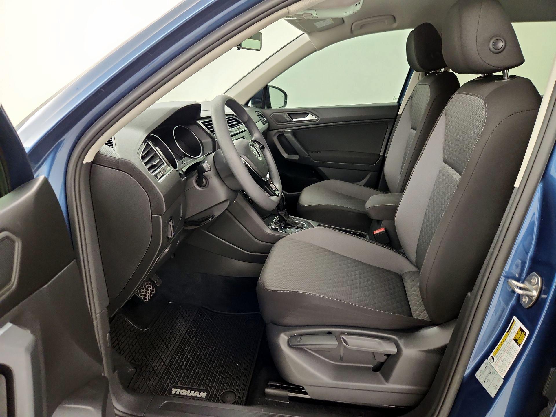 Thumbnail: 2019 Volkswagen Tiguan - 11