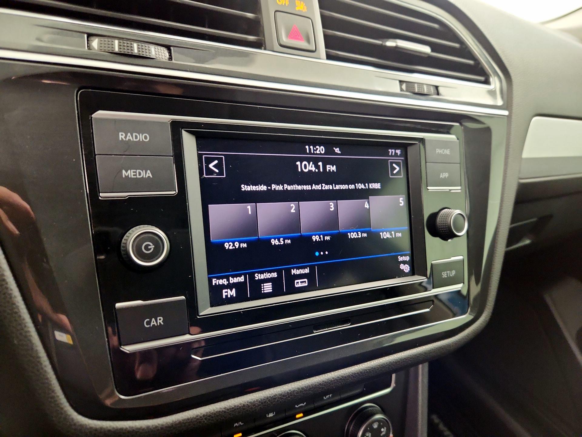 Thumbnail: 2019 Volkswagen Tiguan - 15