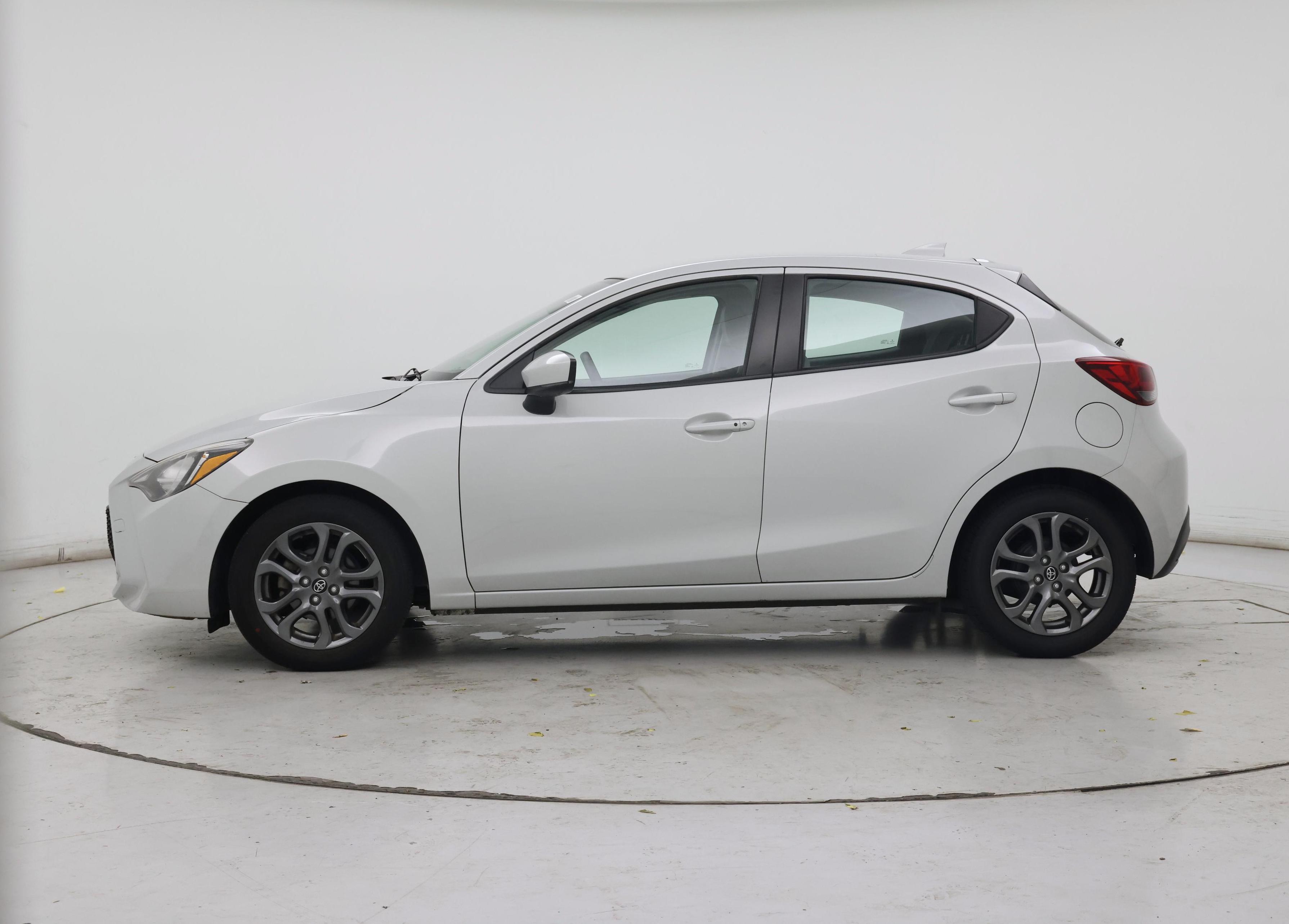Thumbnail: 2020 Toyota Yaris - 3