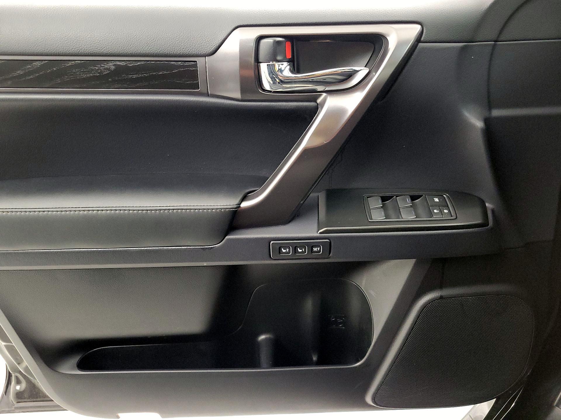 Thumbnail: 2023 Lexus GX - 12