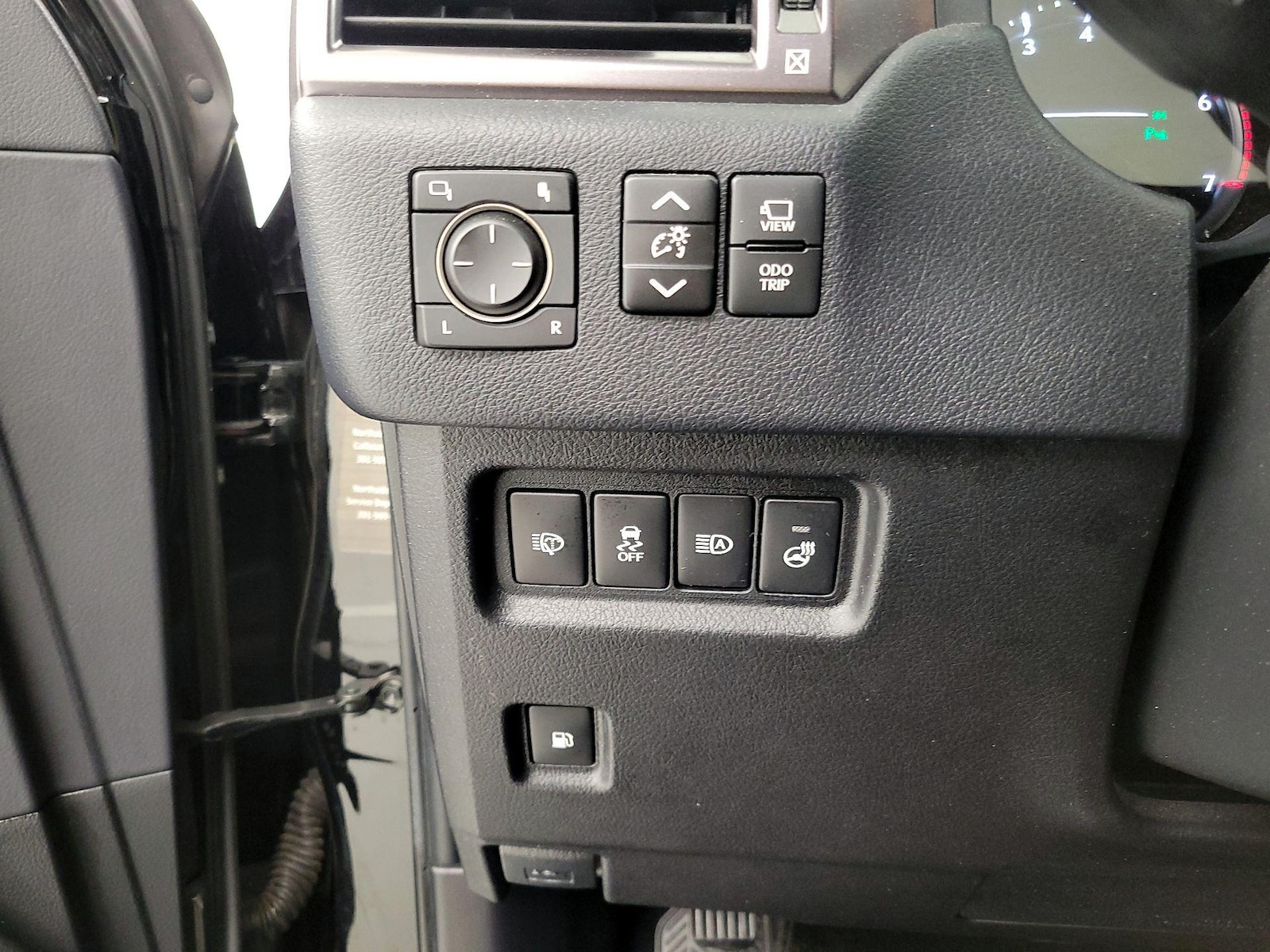 2023 Lexus GX Base - Photo 14