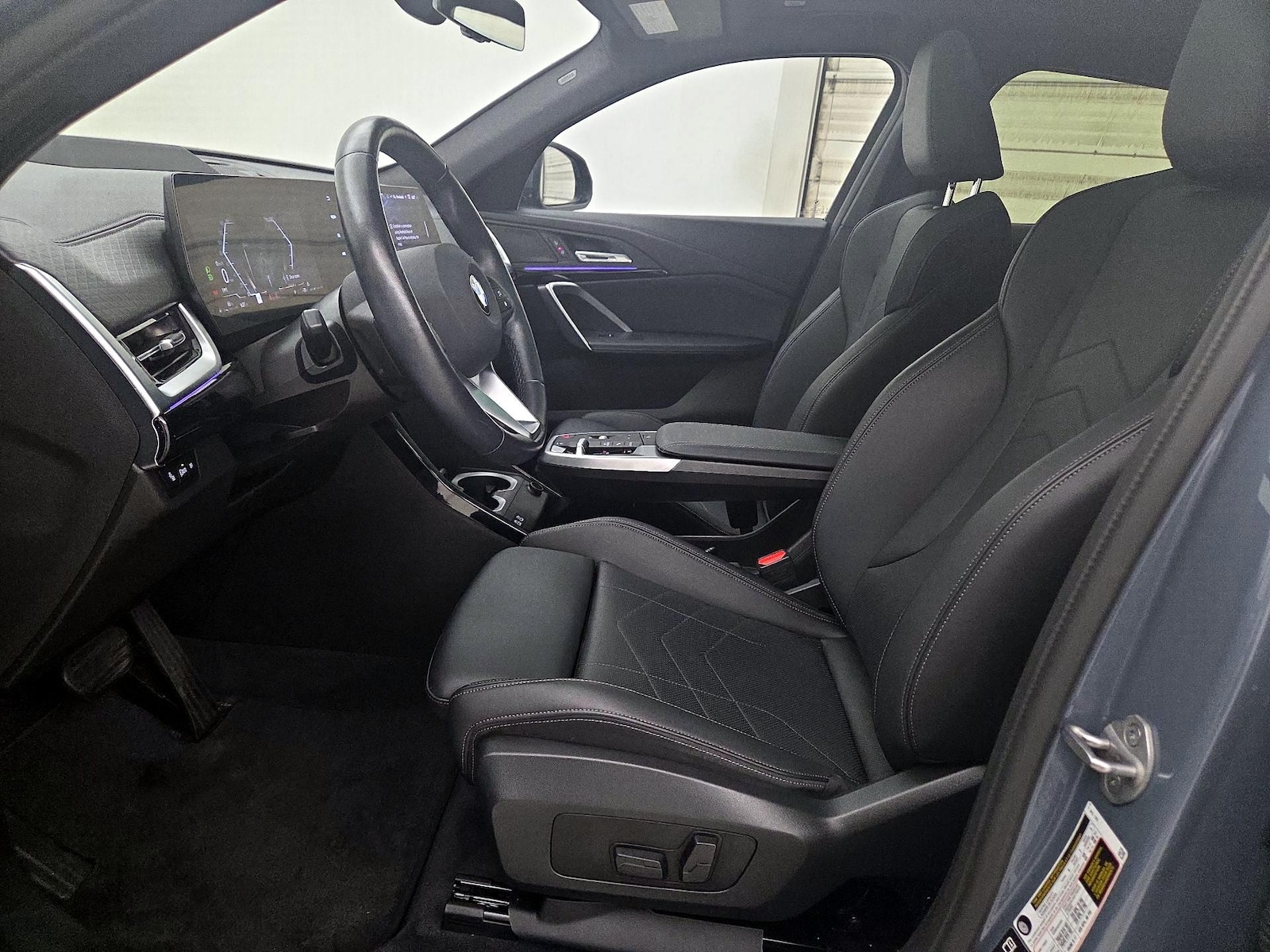 2025 BMW X2 28i - Photo 12