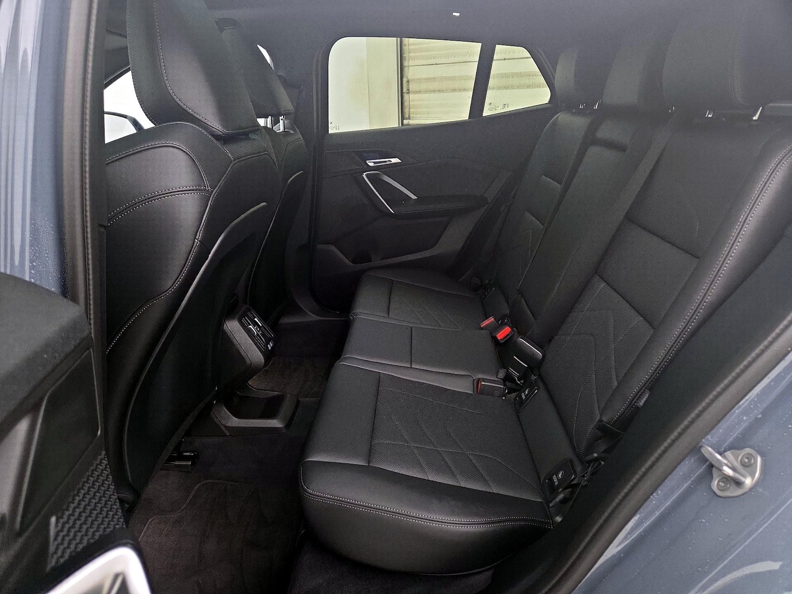 2025 BMW X2 28i - Photo 21