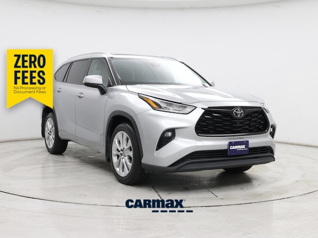 Silver 2022 Toyota Highlander SUV / Crossover All-Wheel Drive Automatic