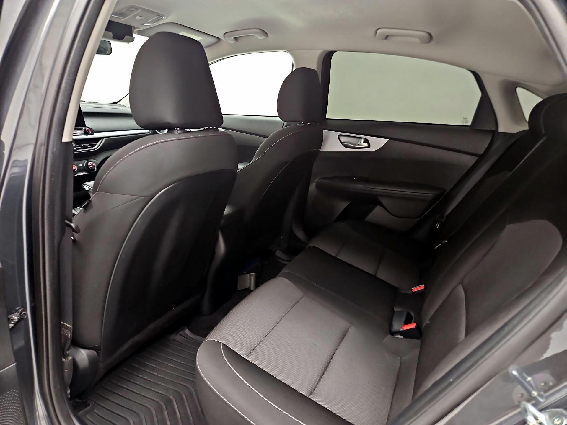 Thumbnail: 2024 Kia Forte - 19