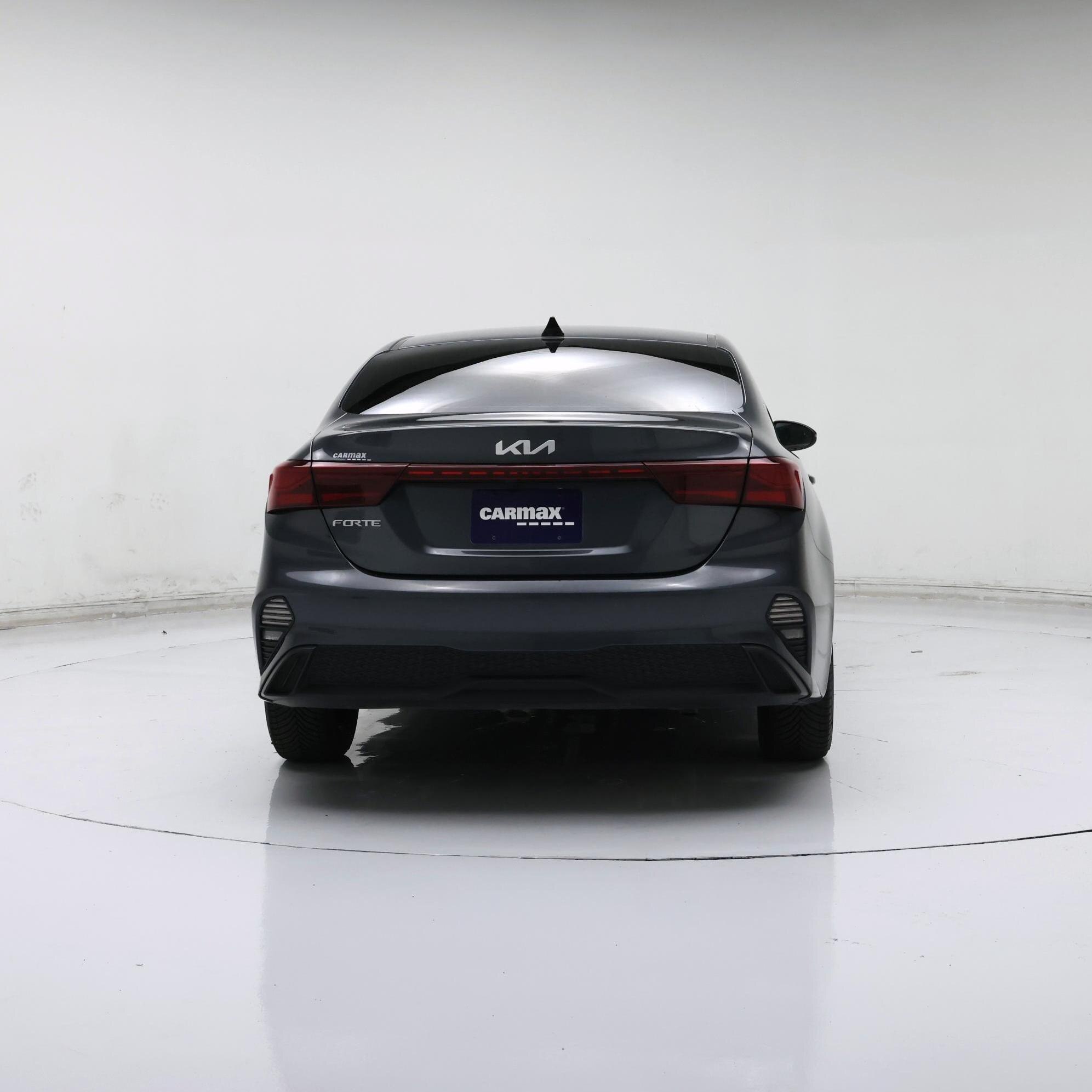Thumbnail: 2024 Kia Forte - 6