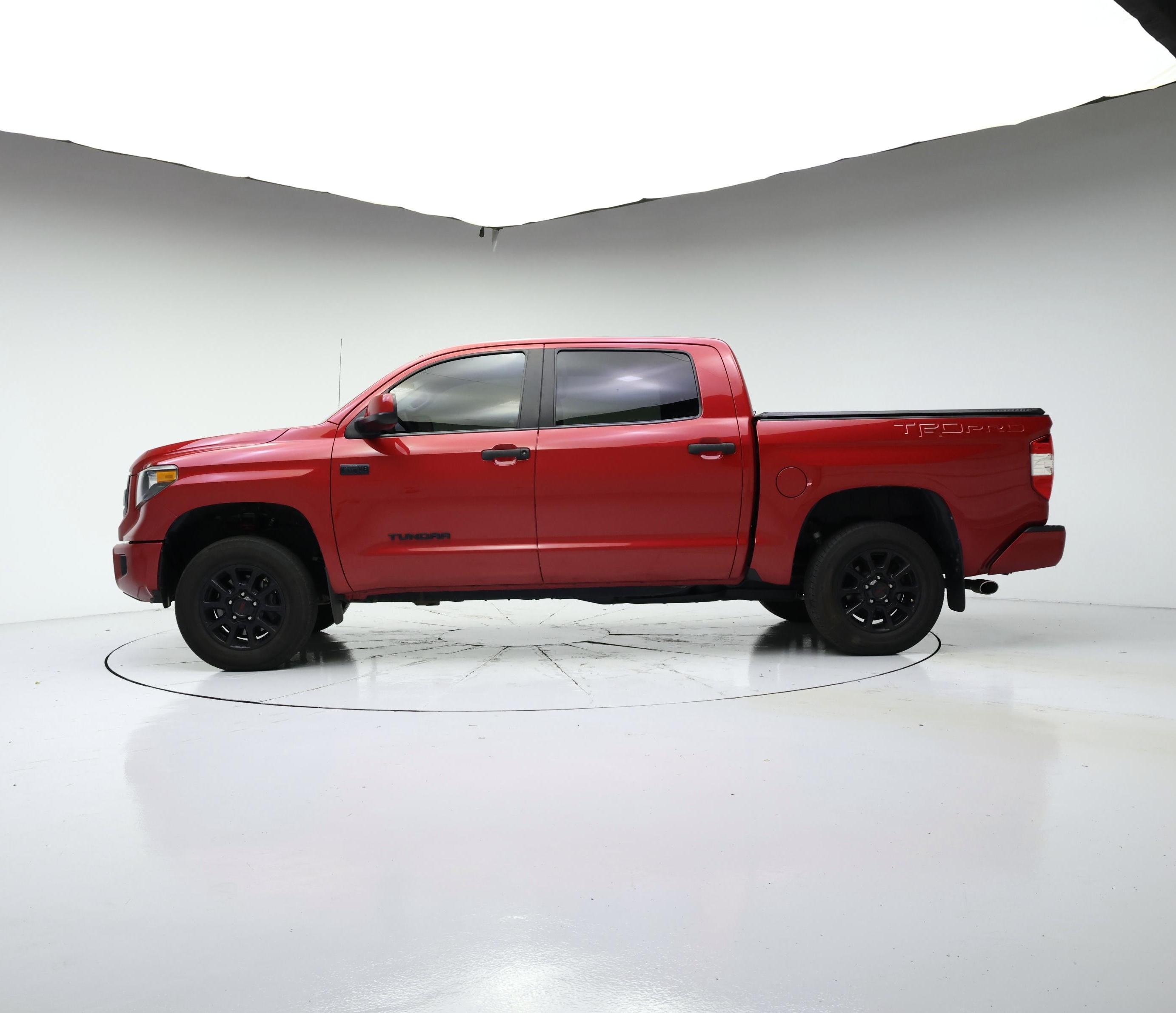 Thumbnail: 2017 Toyota Tundra - 3