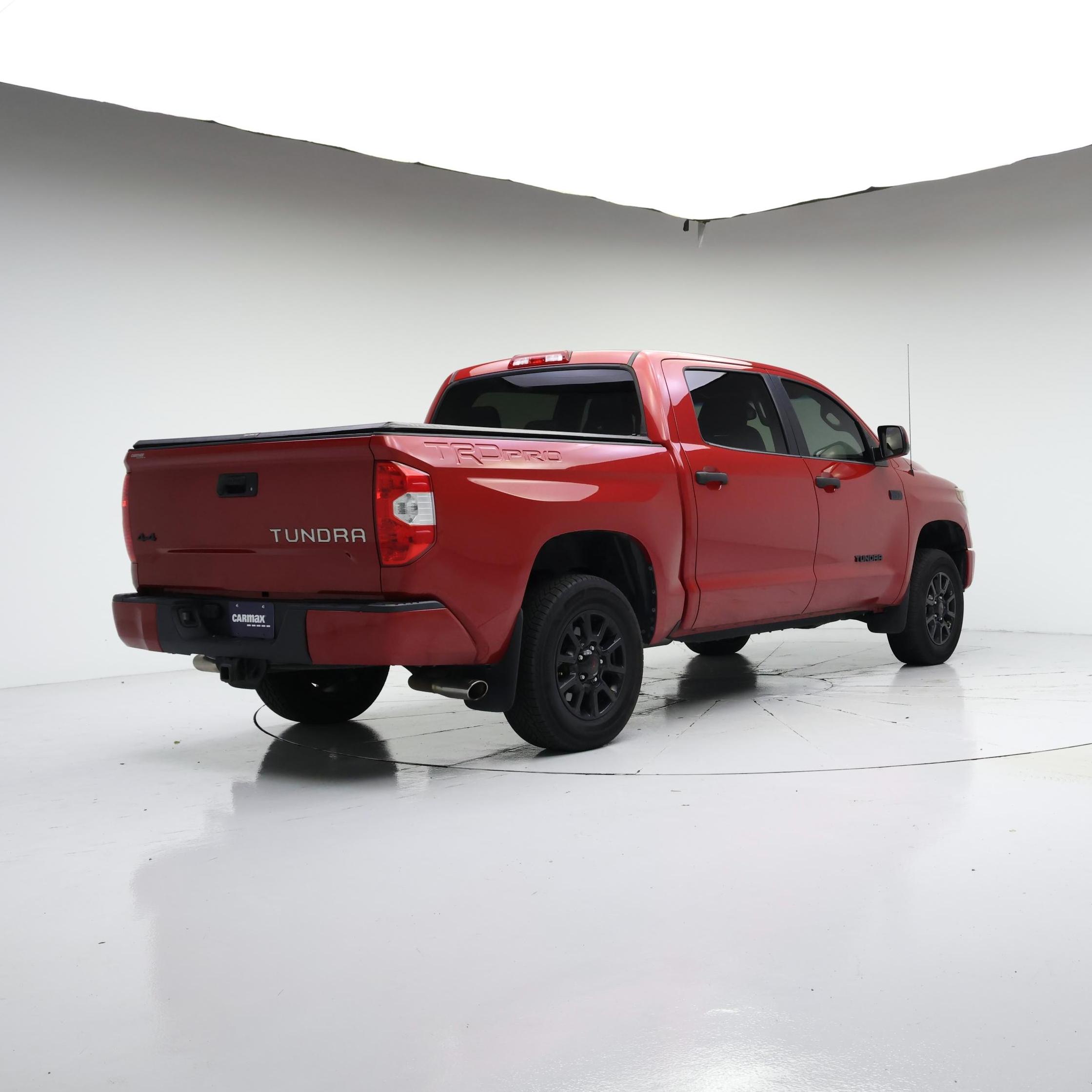 Thumbnail: 2017 Toyota Tundra - 8