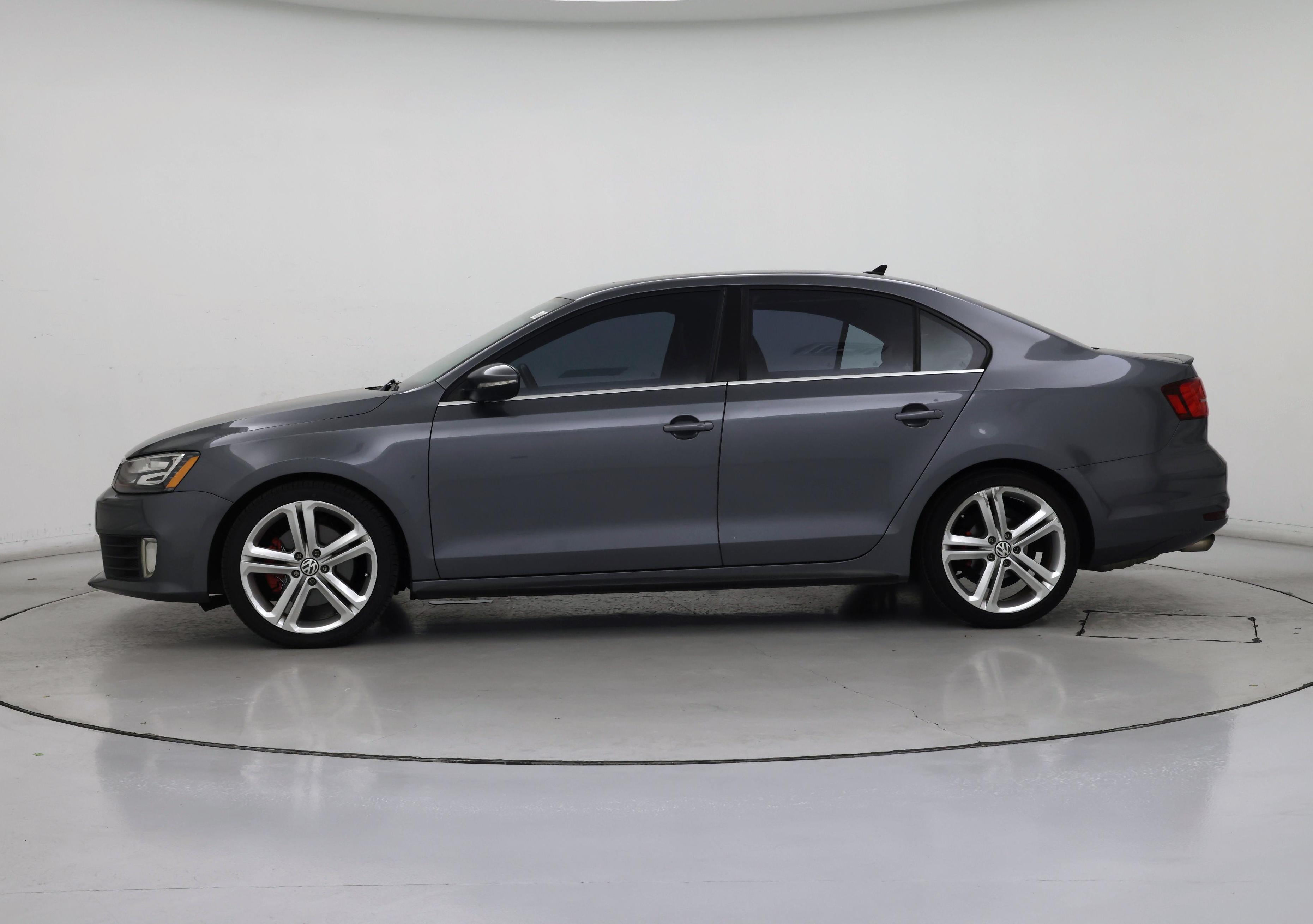 Thumbnail: 2015 Volkswagen Jetta - 3