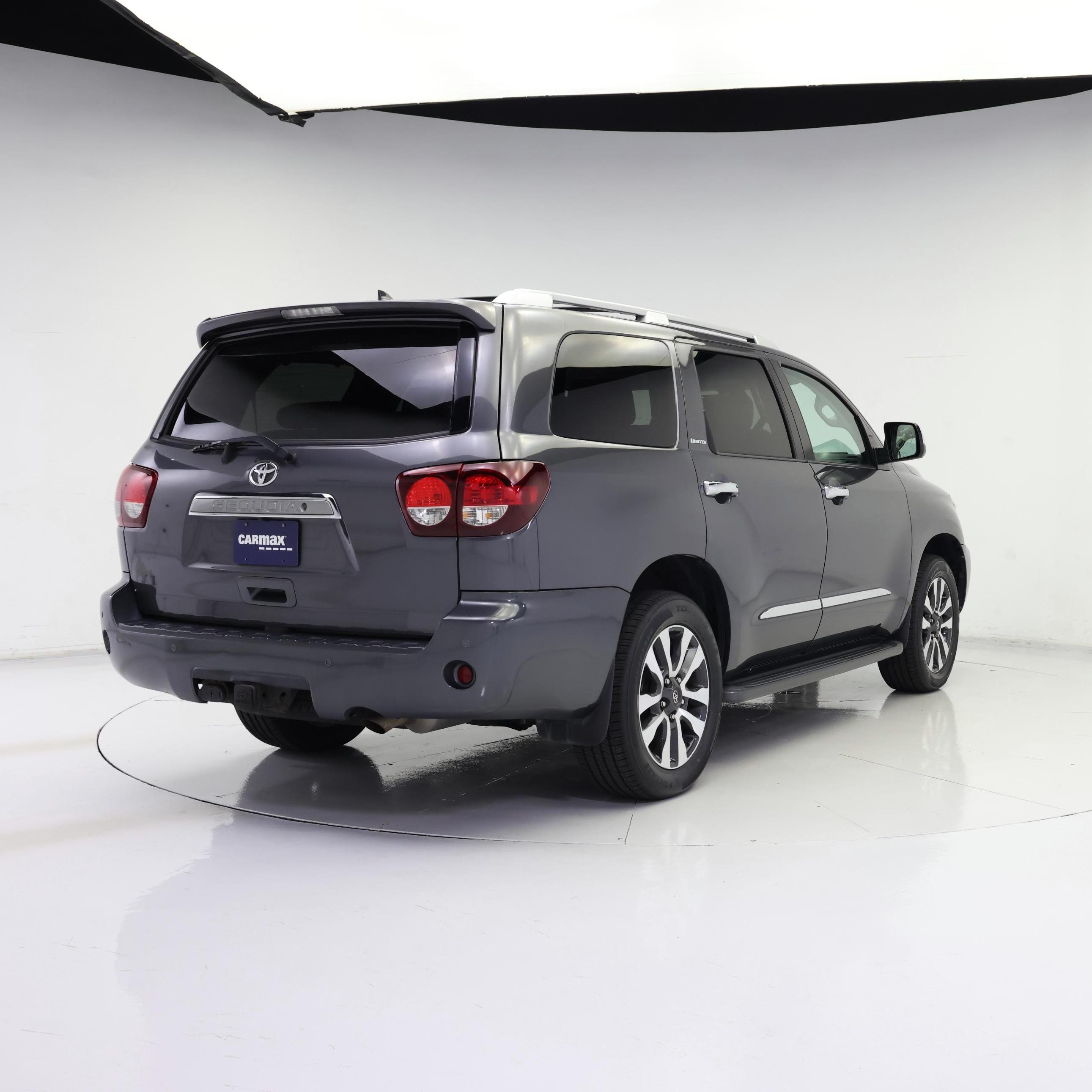 Thumbnail: 2018 Toyota Sequoia - 8