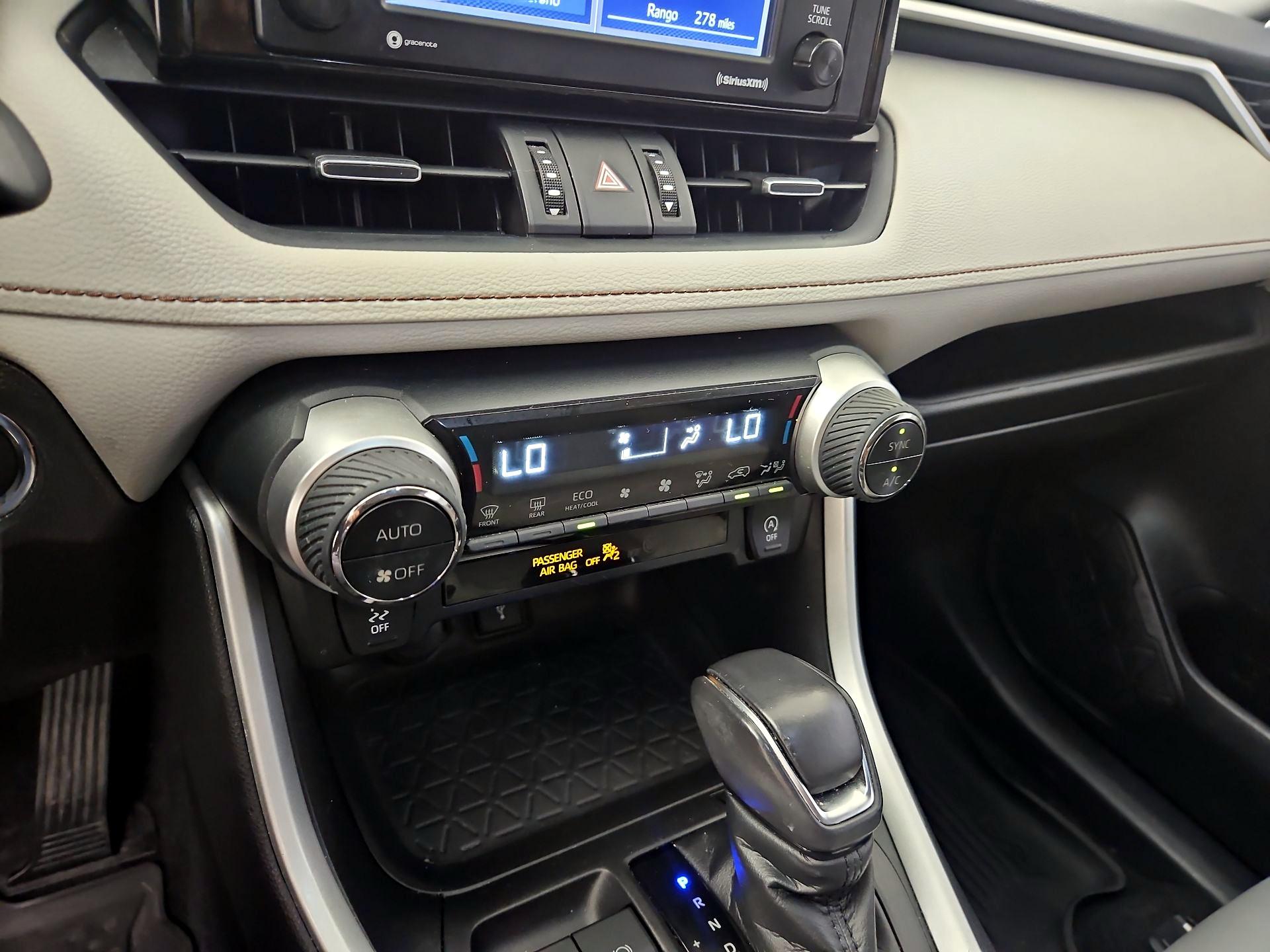 Thumbnail: 2021 Toyota RAV4 - 14