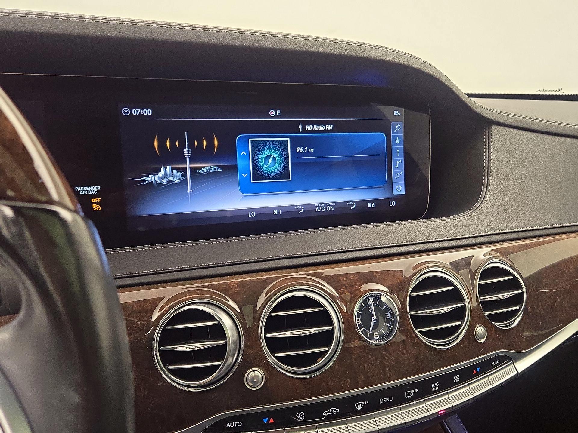 Thumbnail: 2018 Mercedes-Benz S-Class - 16