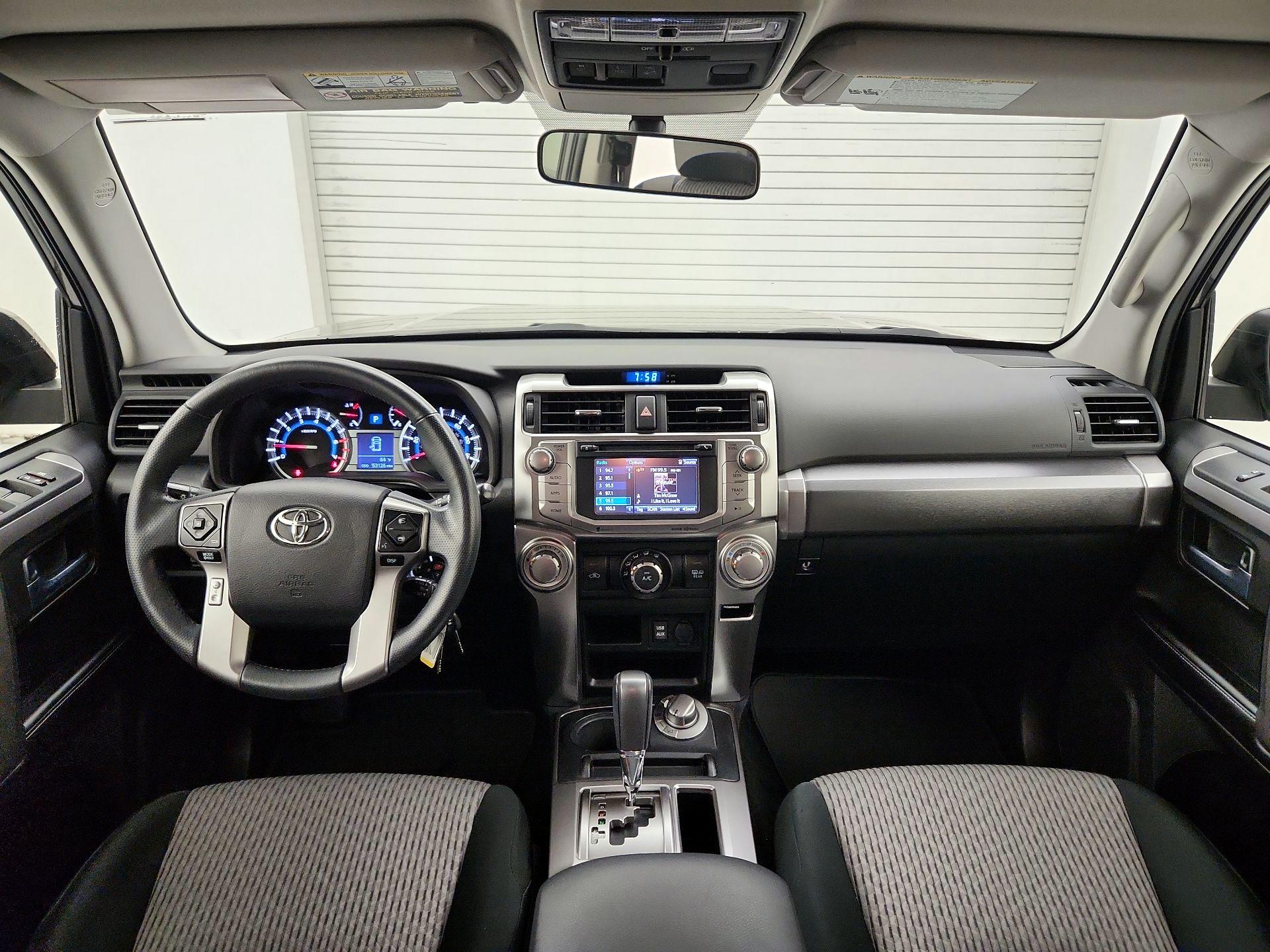 Thumbnail: 2016 Toyota 4Runner - 9
