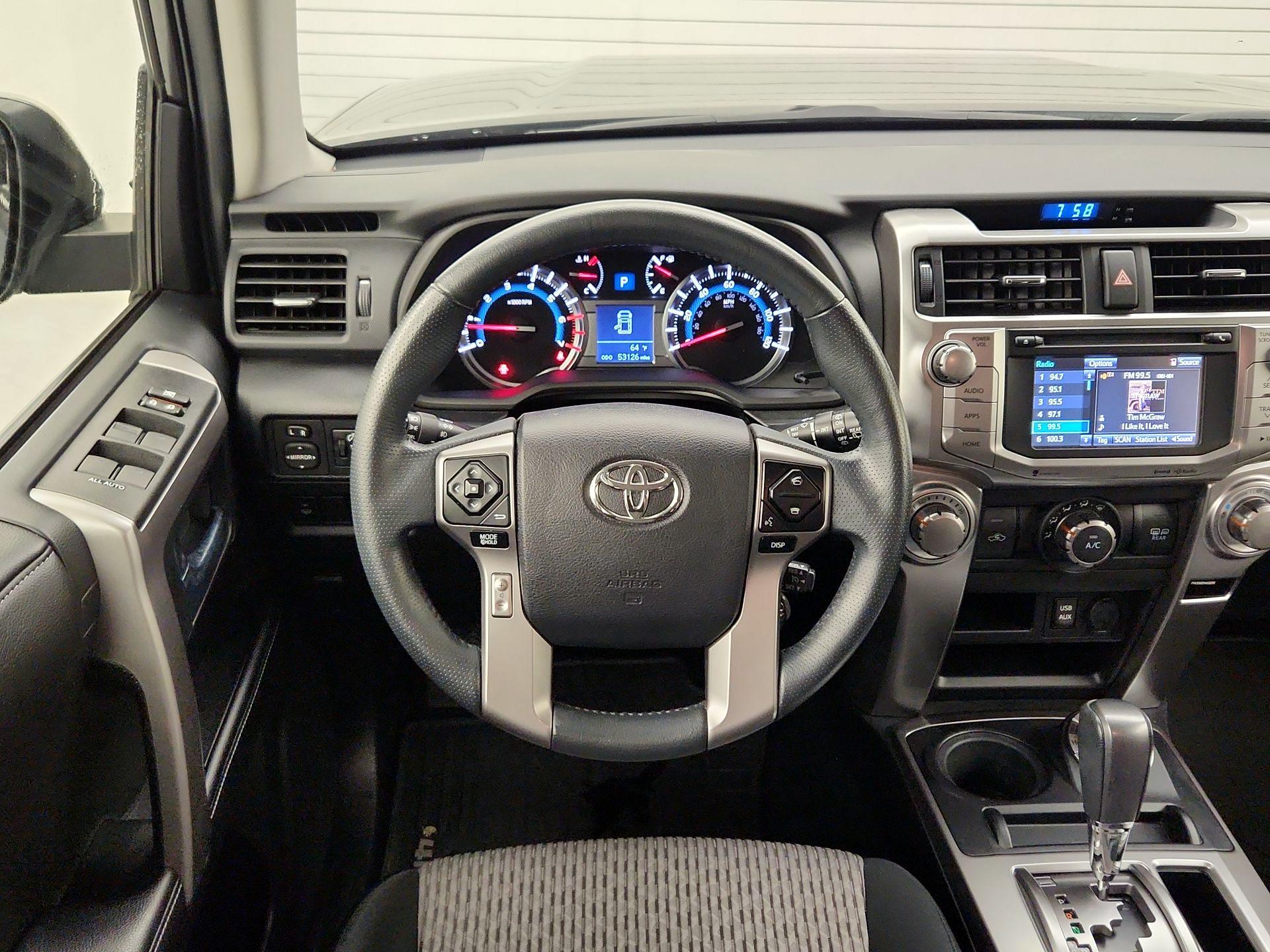 Thumbnail: 2016 Toyota 4Runner - 10