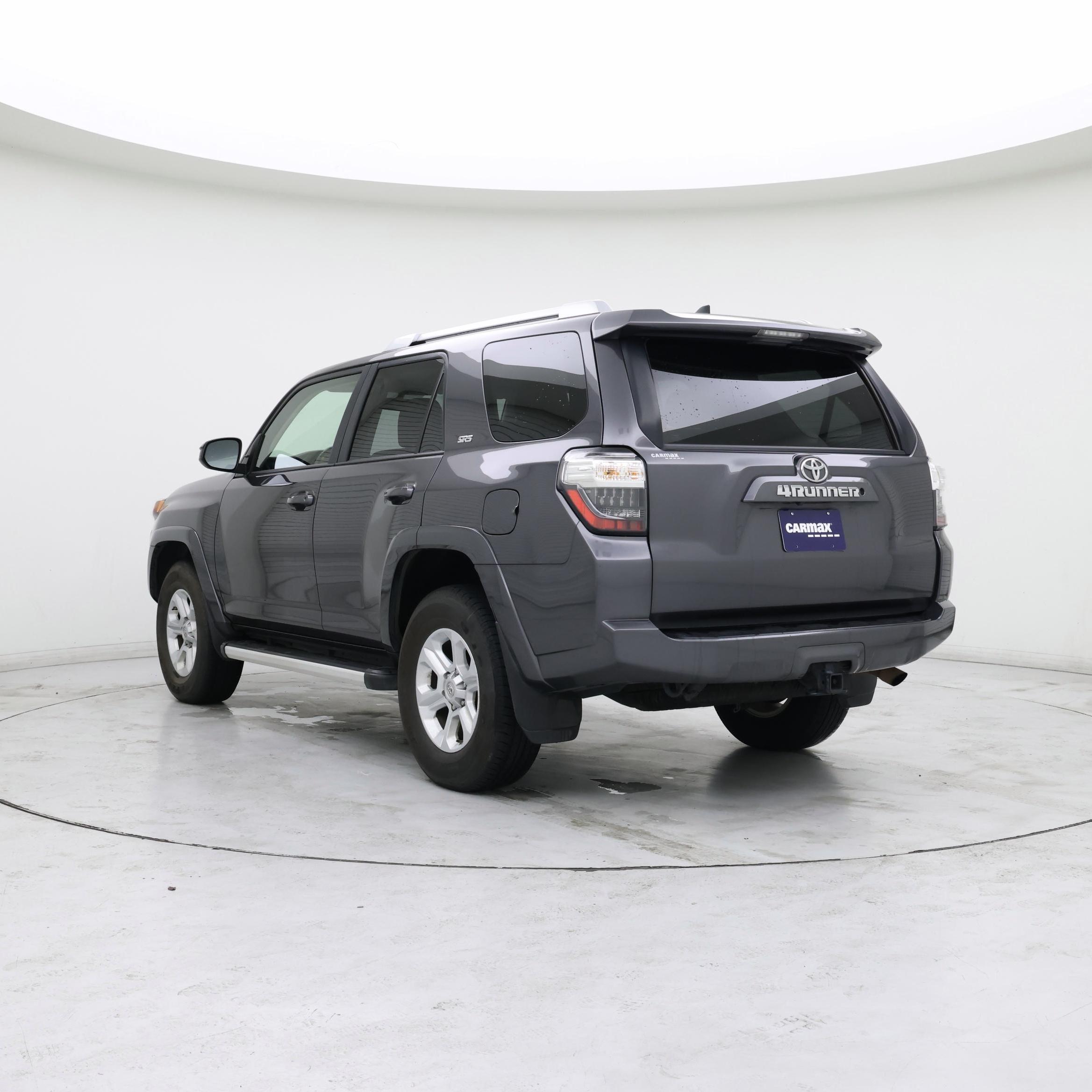 Thumbnail: 2016 Toyota 4Runner - 2