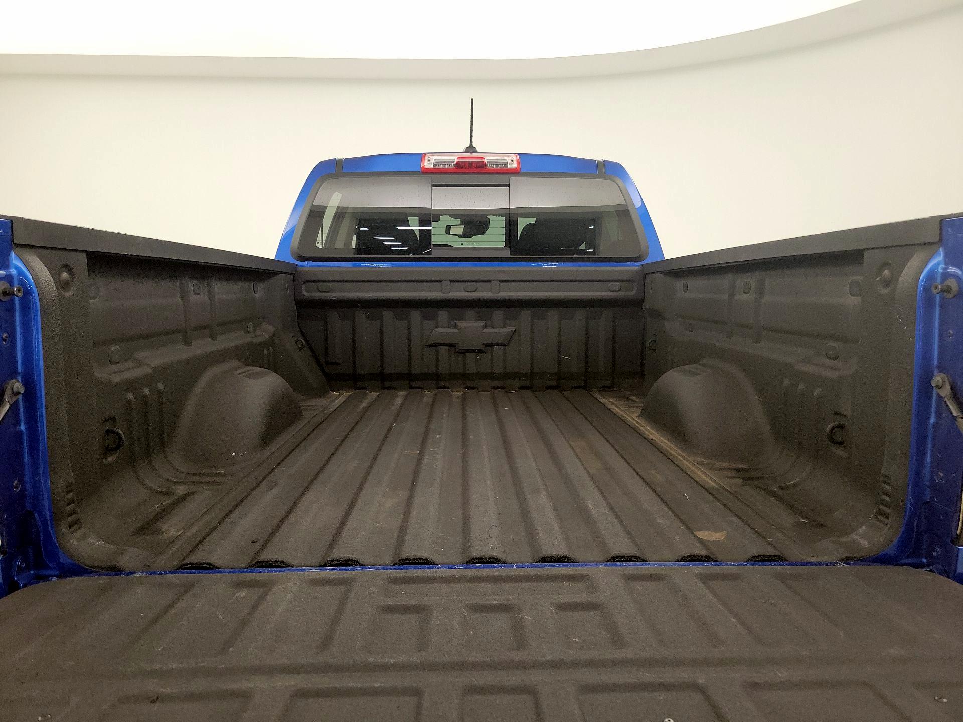 Thumbnail: 2018 Chevrolet Colorado - 20