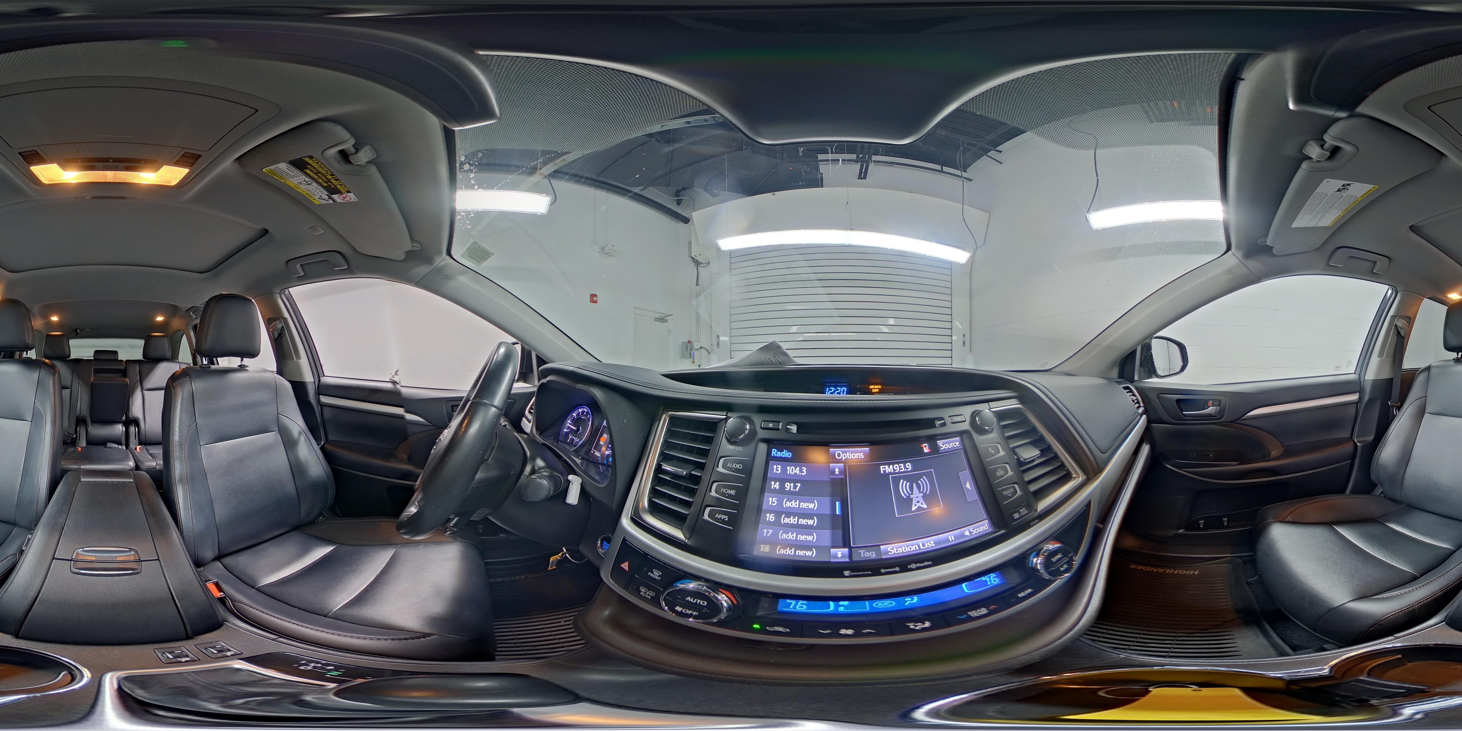 2019 Toyota Highlander XLE - Photo 22