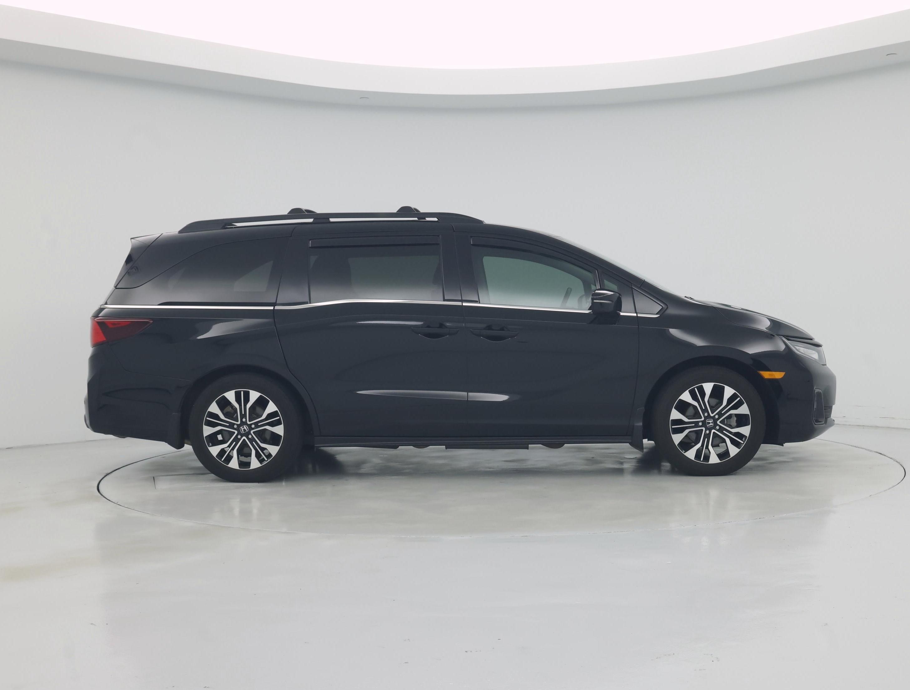 Thumbnail: 2025 Honda Odyssey - 7