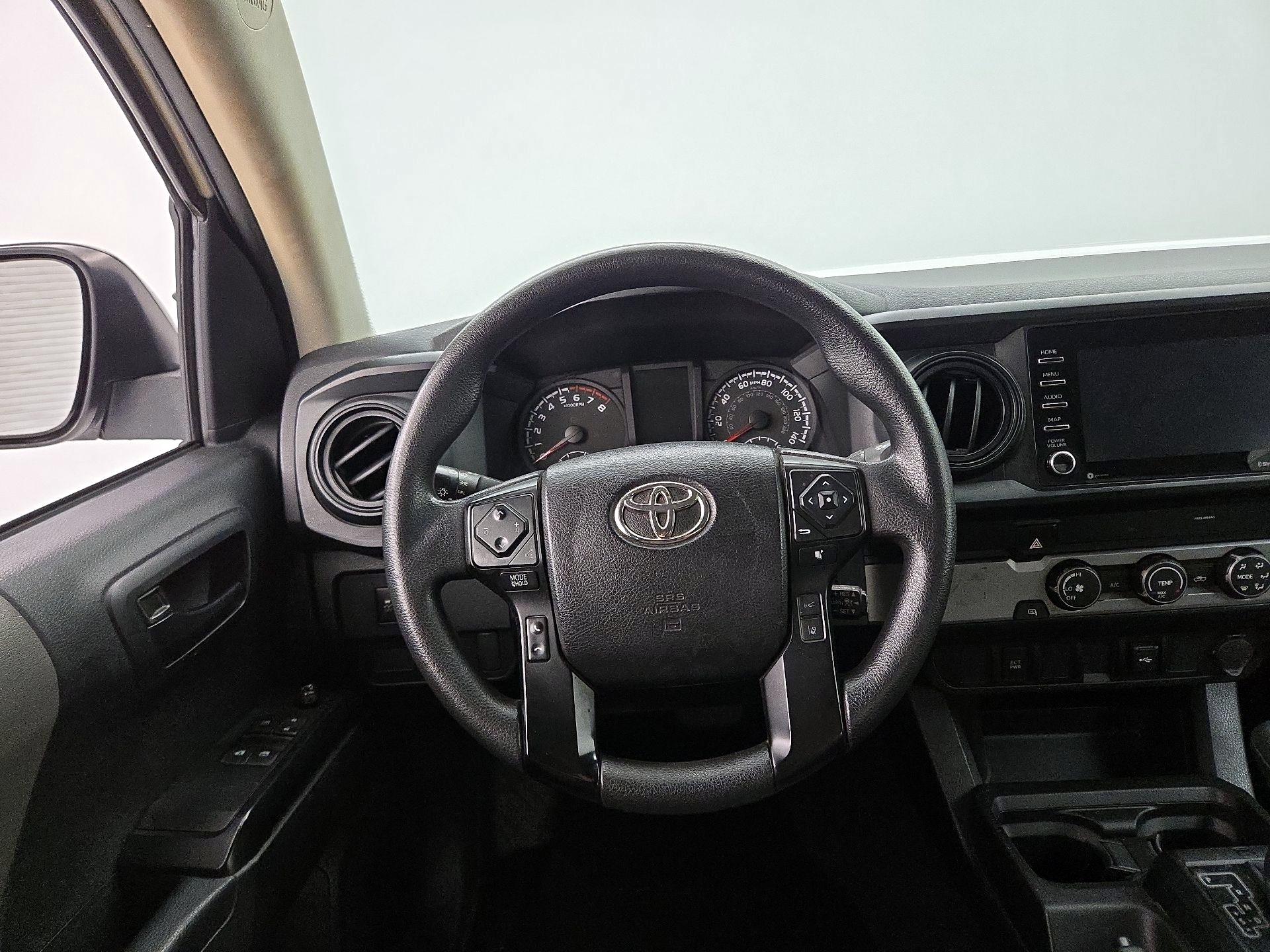 Thumbnail: 2022 Toyota Tacoma - 10