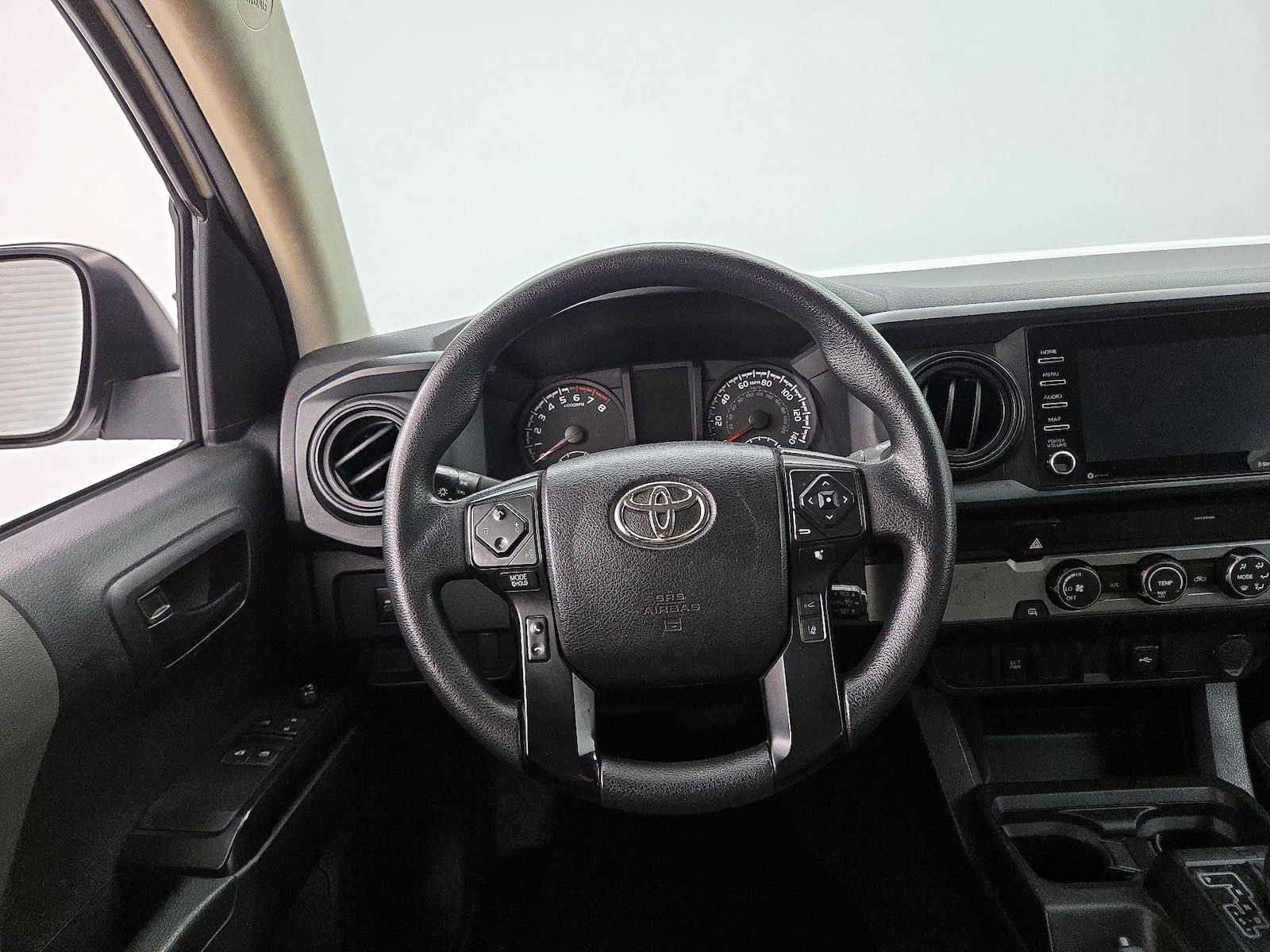 Photo 11