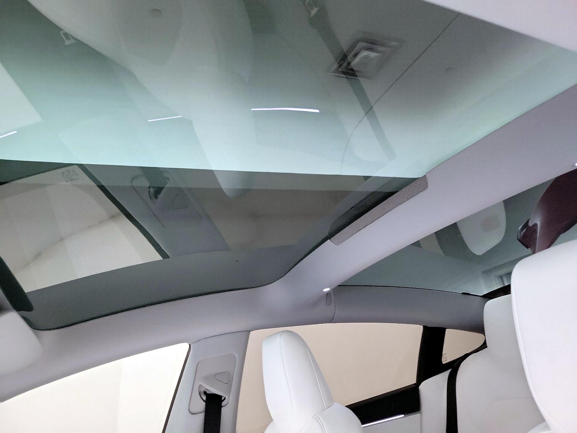 Thumbnail: 2025 Tesla Model 3 - 18