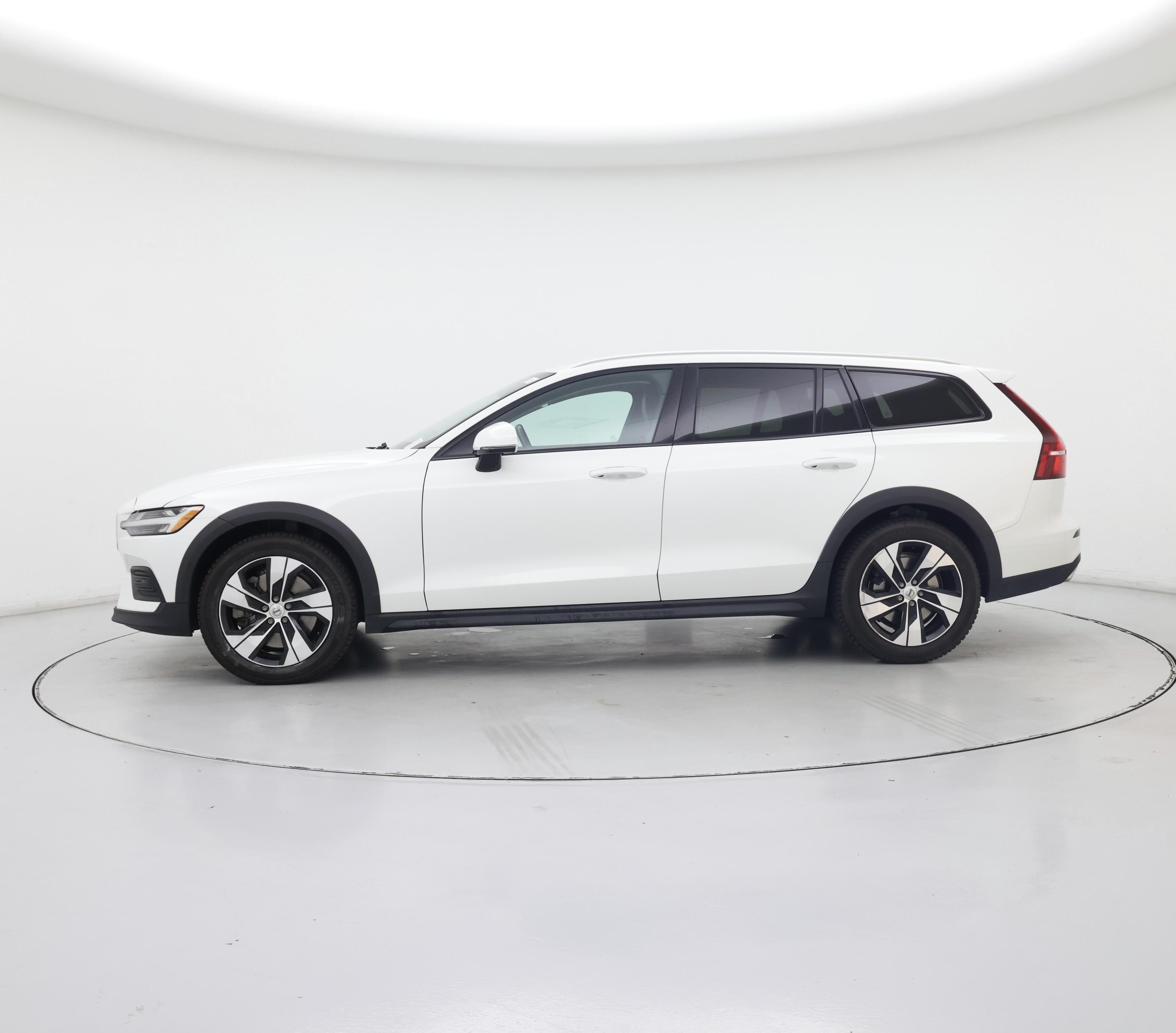 Thumbnail: 2020 Volvo S60 - 3
