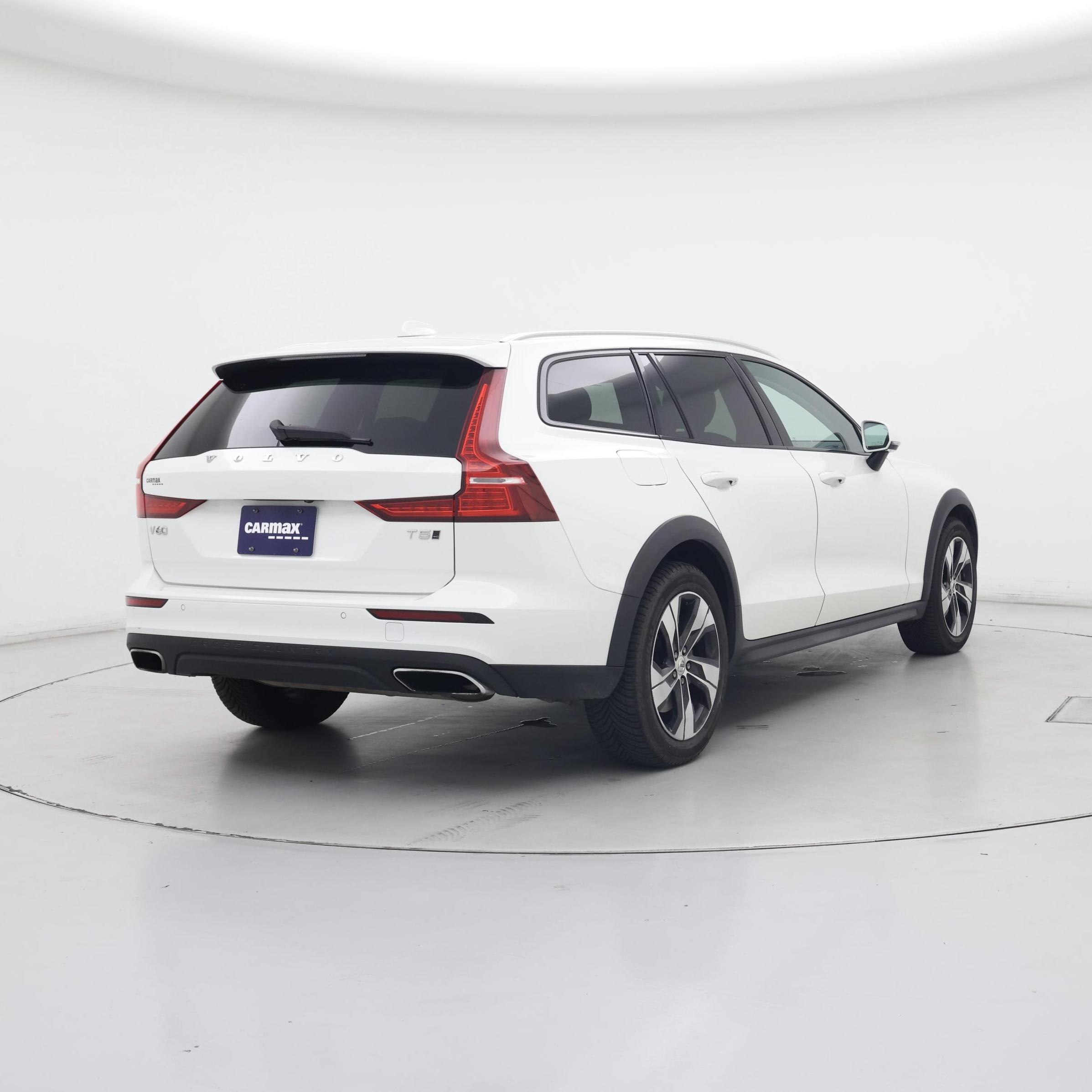 Thumbnail: 2020 Volvo S60 - 8