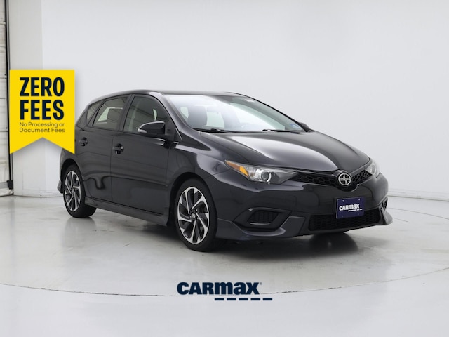 Black 2016 Scion iM Hatchback Front-Wheel Drive Automatic
