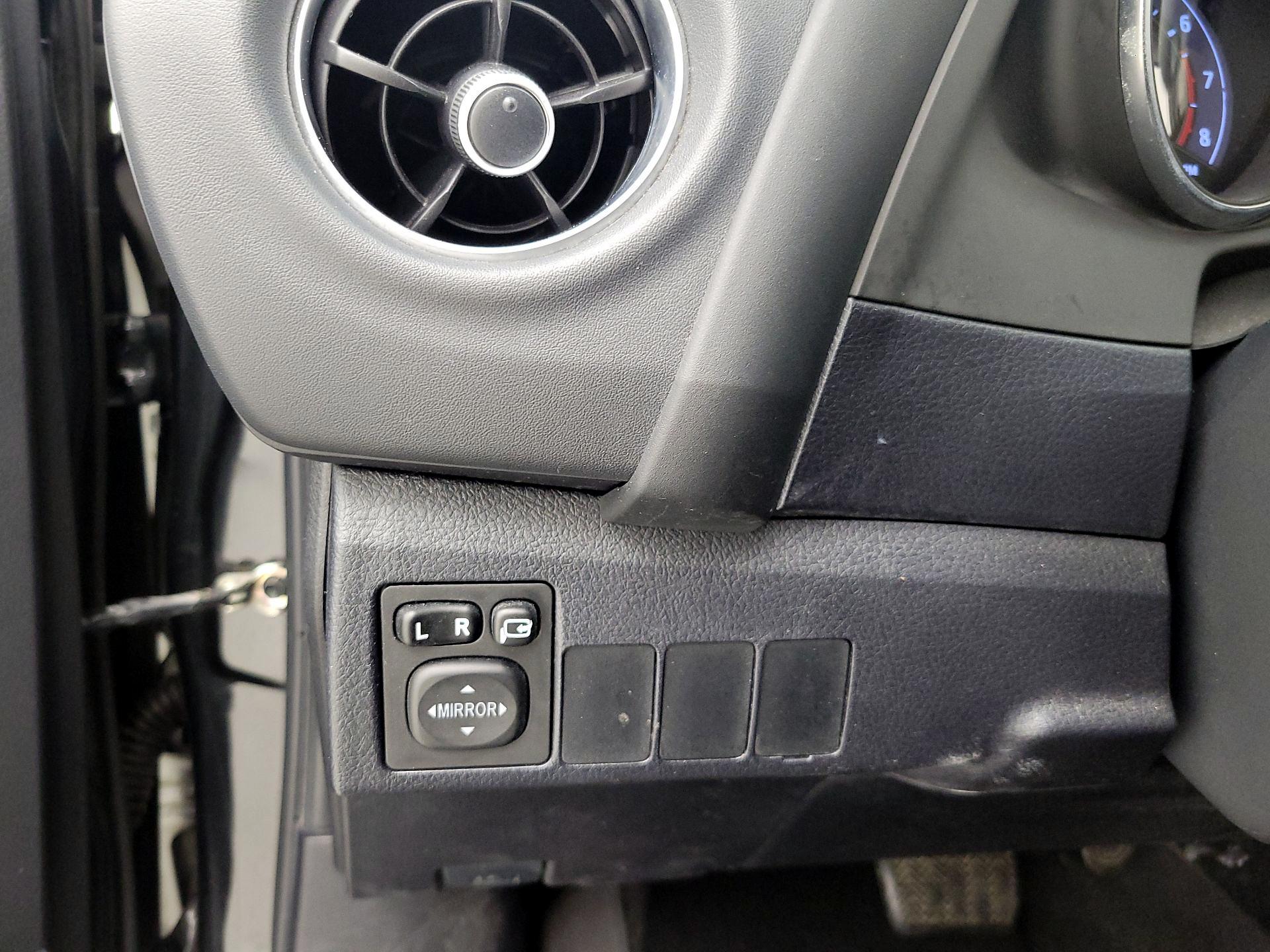 Thumbnail: 2016 Scion iM - 13