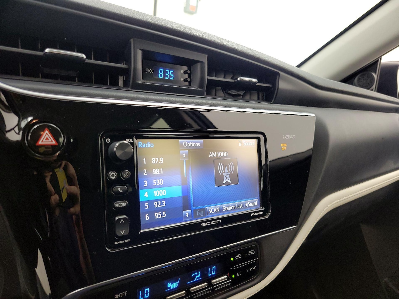 2016 Scion iM Base - Photo 16