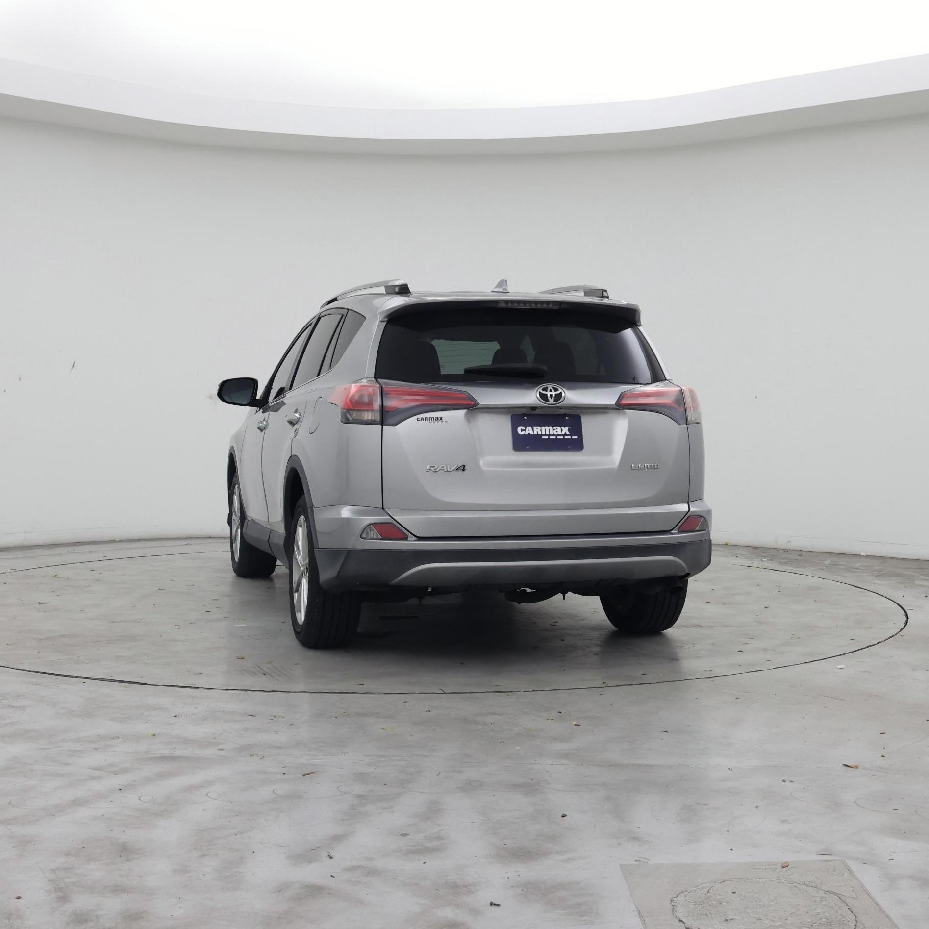 Thumbnail: 2018 Toyota RAV4 - 6