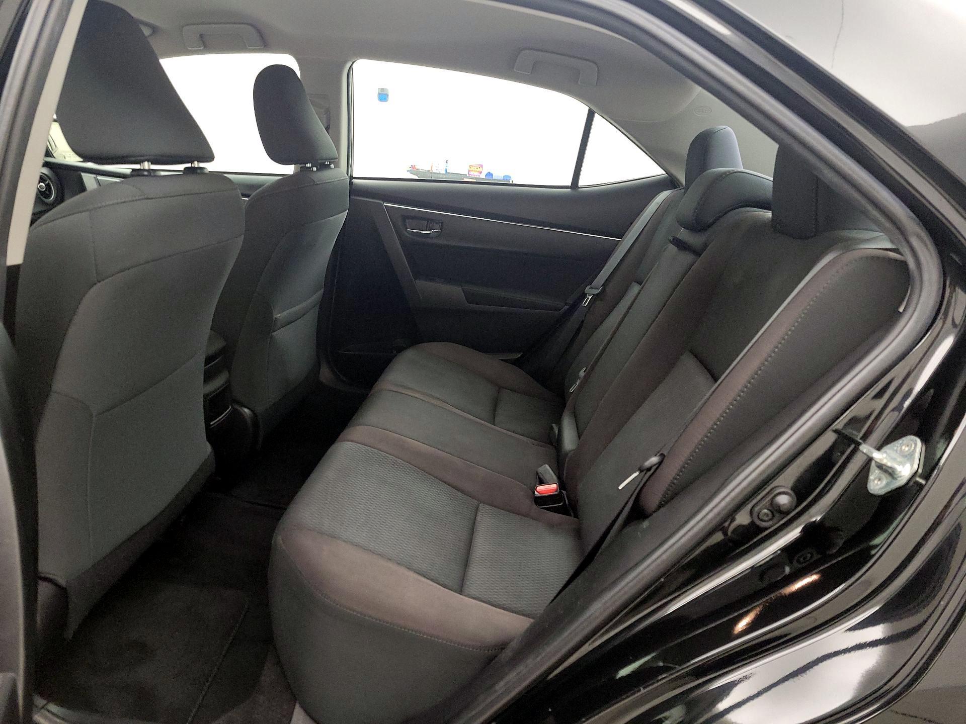Thumbnail: 2019 Toyota Corolla - 19