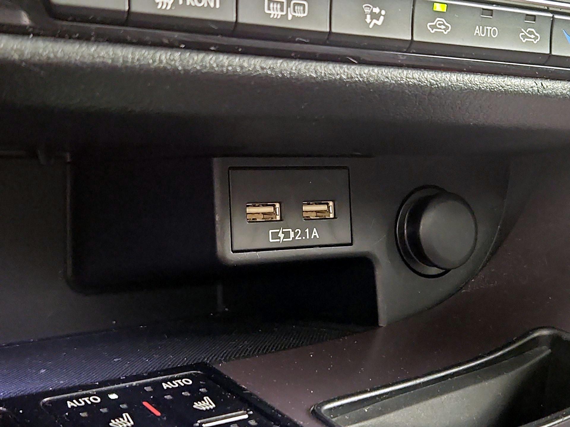 Thumbnail: 2020 Lexus RX - 19