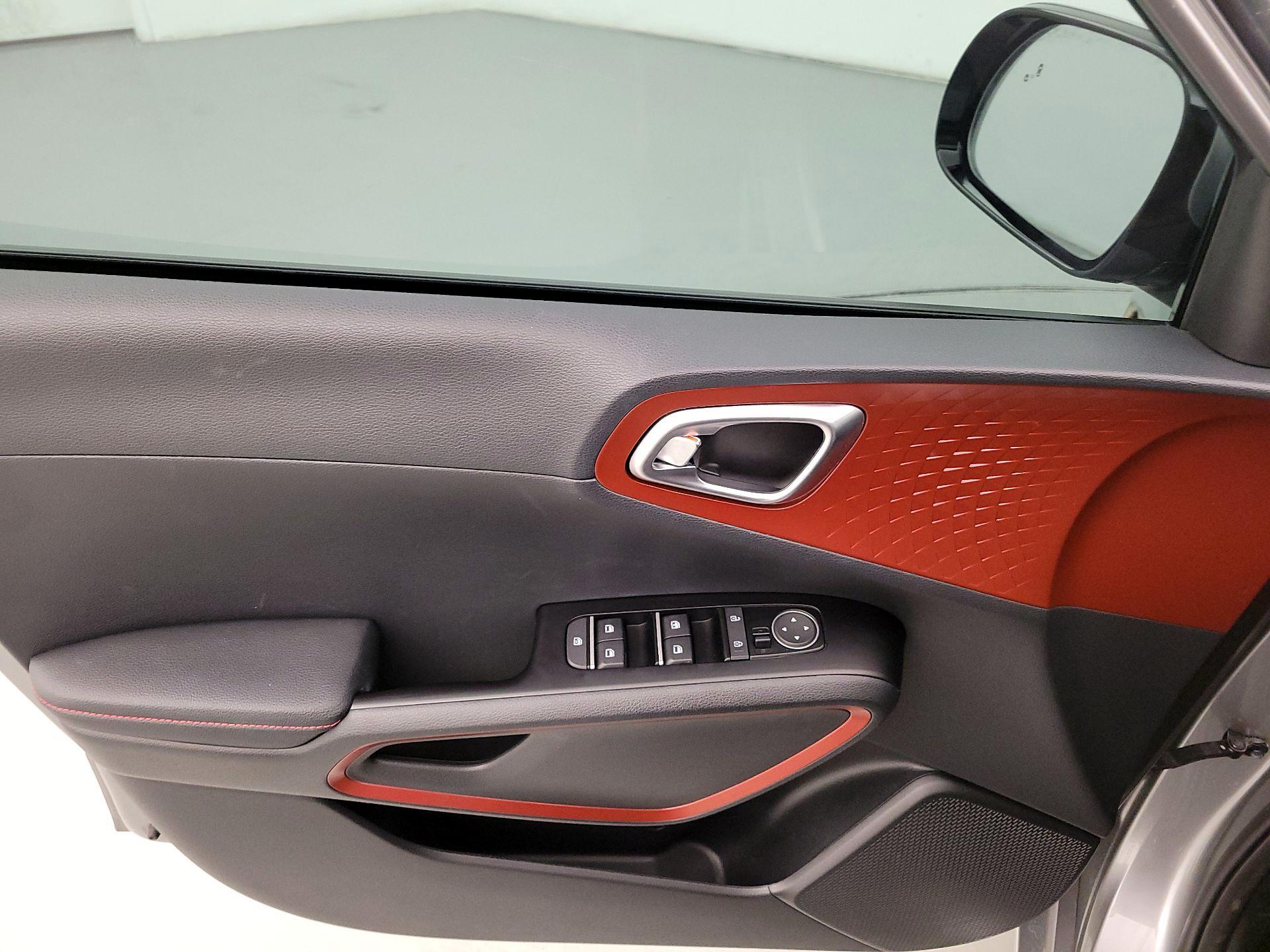 Thumbnail: 2023 Kia Soul - 12
