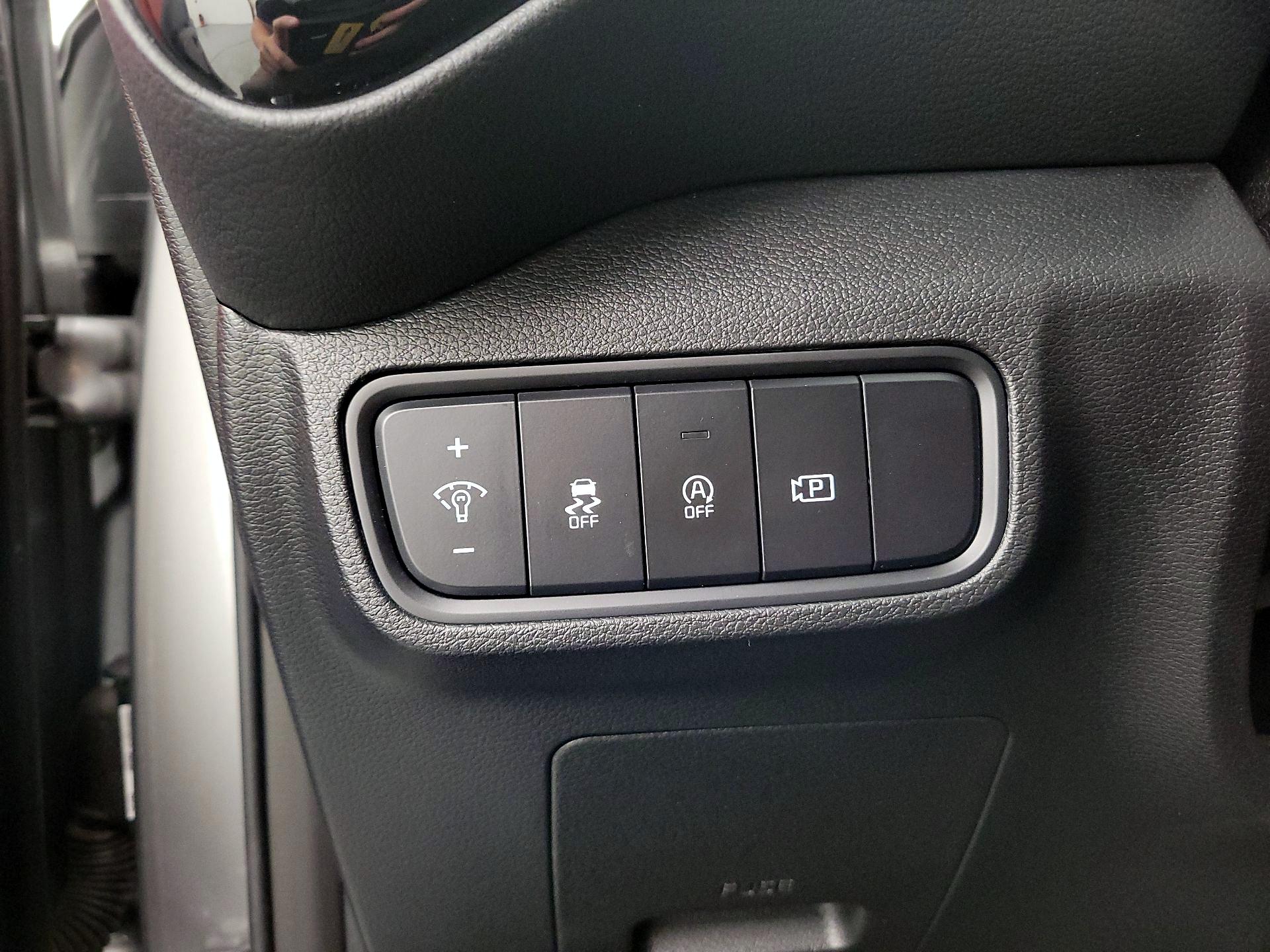 Thumbnail: 2023 Kia Soul - 13