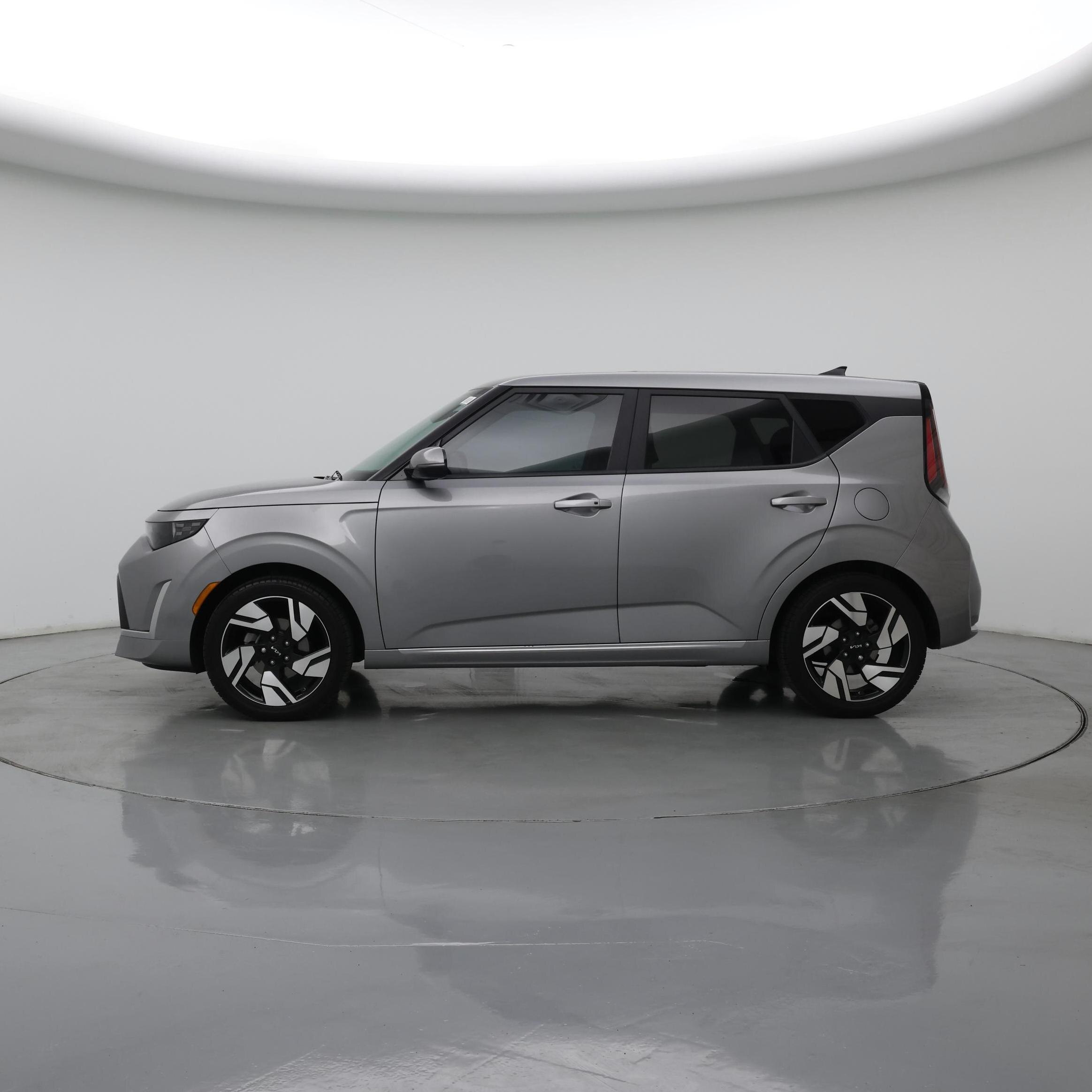 Thumbnail: 2023 Kia Soul - 3