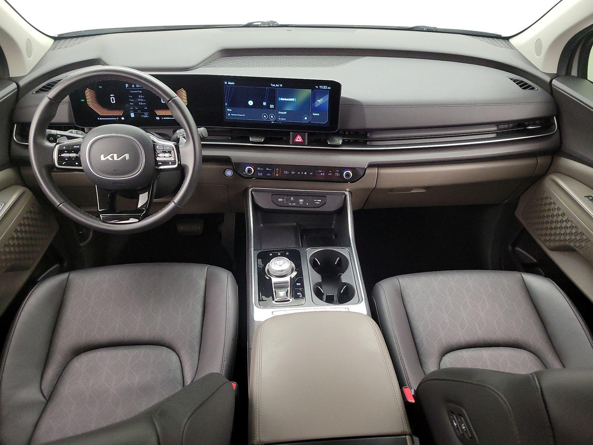 Thumbnail: 2025 Kia Carnival - 9