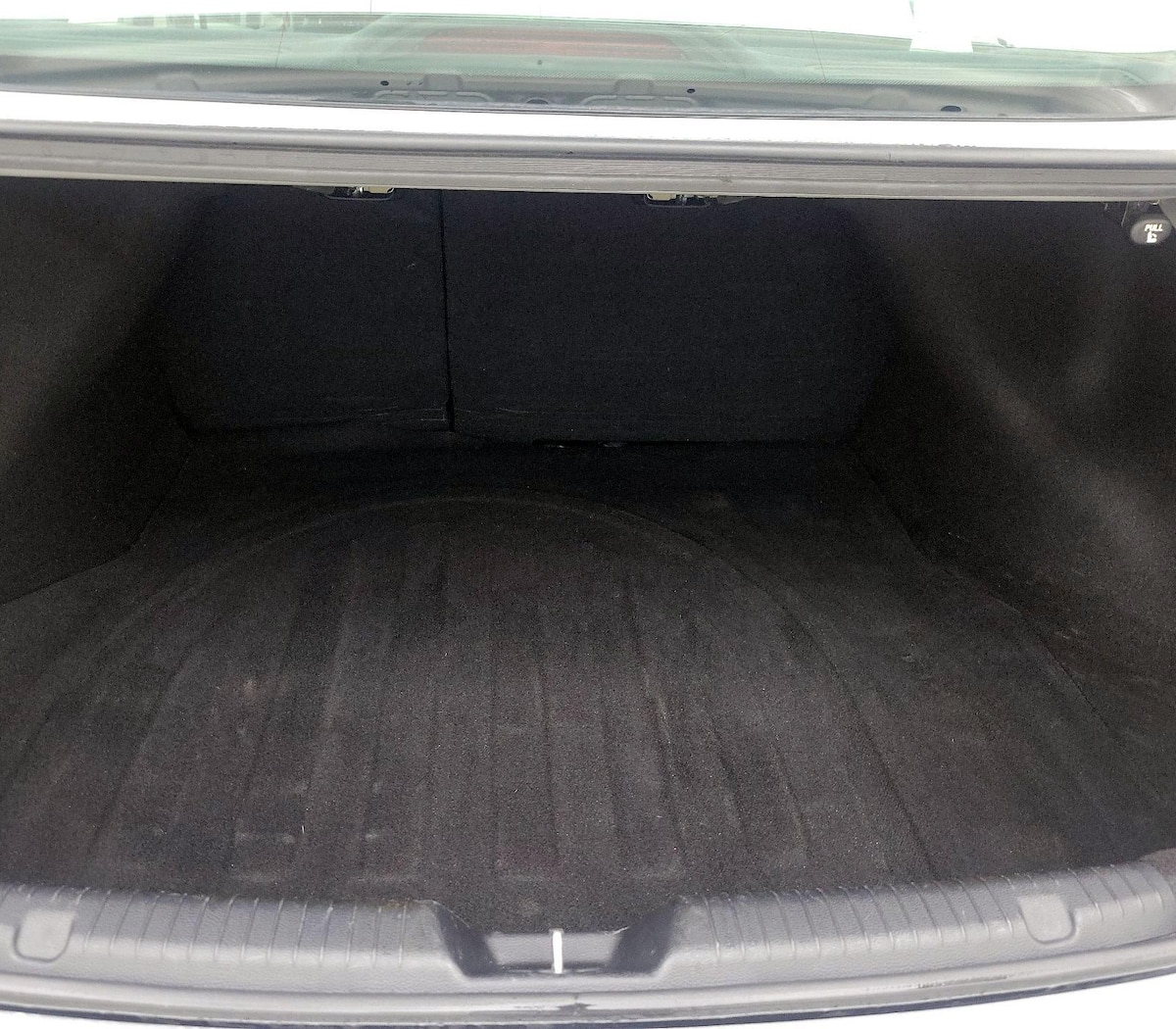 Trunk/Cargo (Seats Up)
