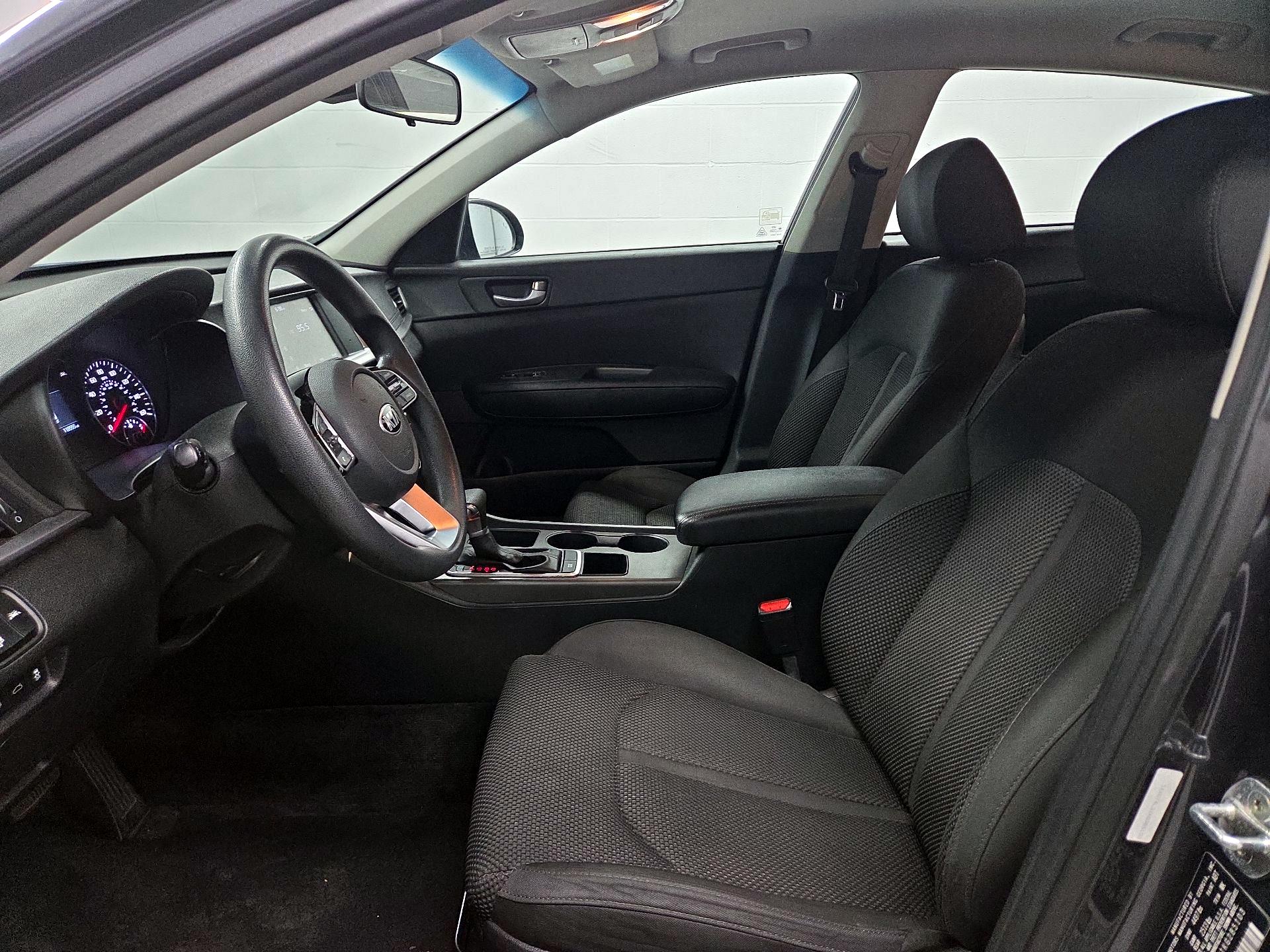 Thumbnail: 2019 Kia Optima - 11