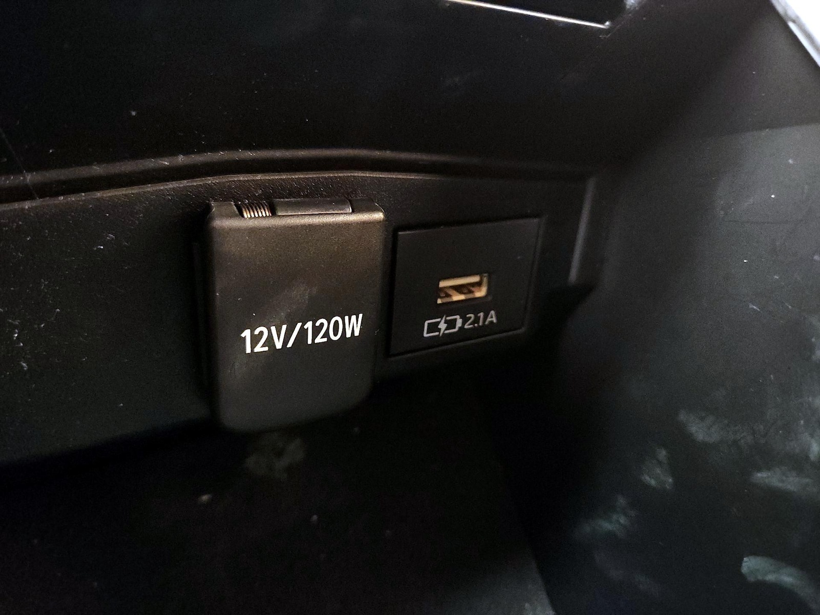 2021 Toyota Corolla SE - Photo 19