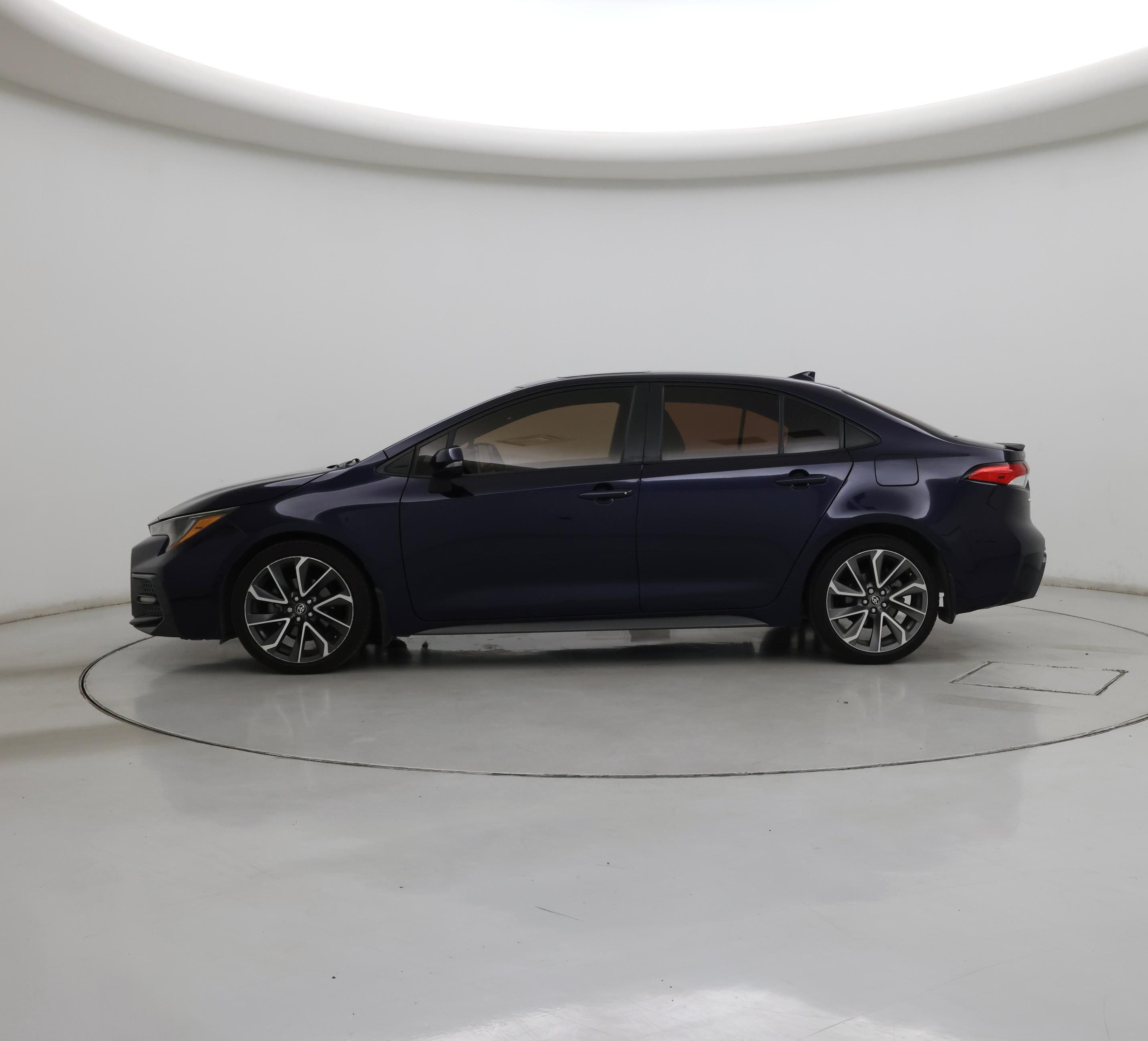 Thumbnail: 2021 Toyota Corolla - 3