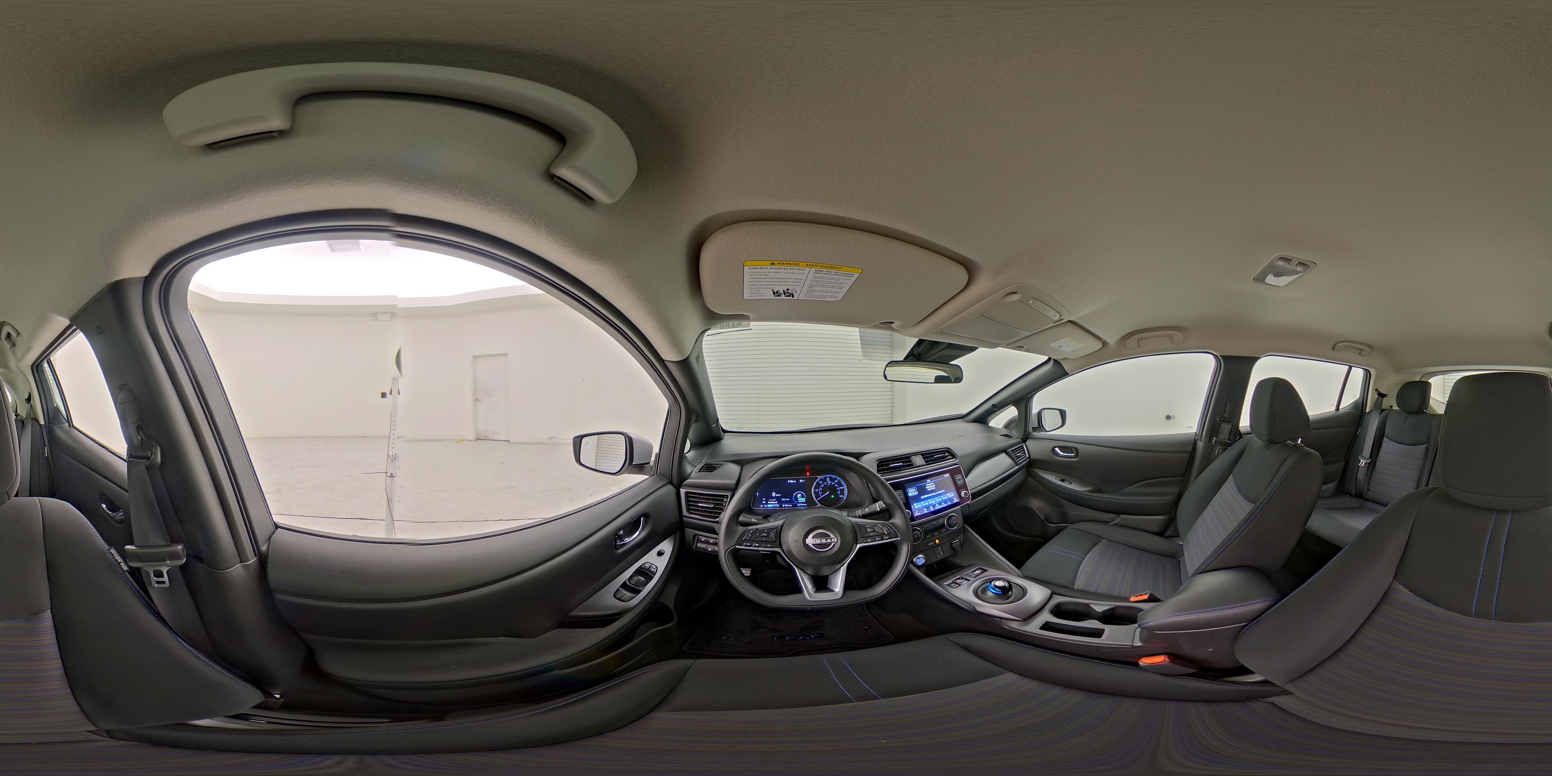 2025 Nissan Leaf S - Photo 26