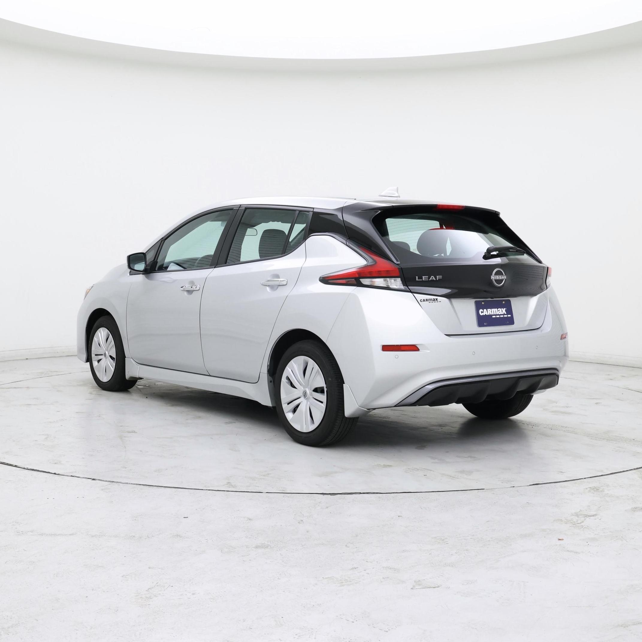 Thumbnail: 2025 Nissan Leaf - 2
