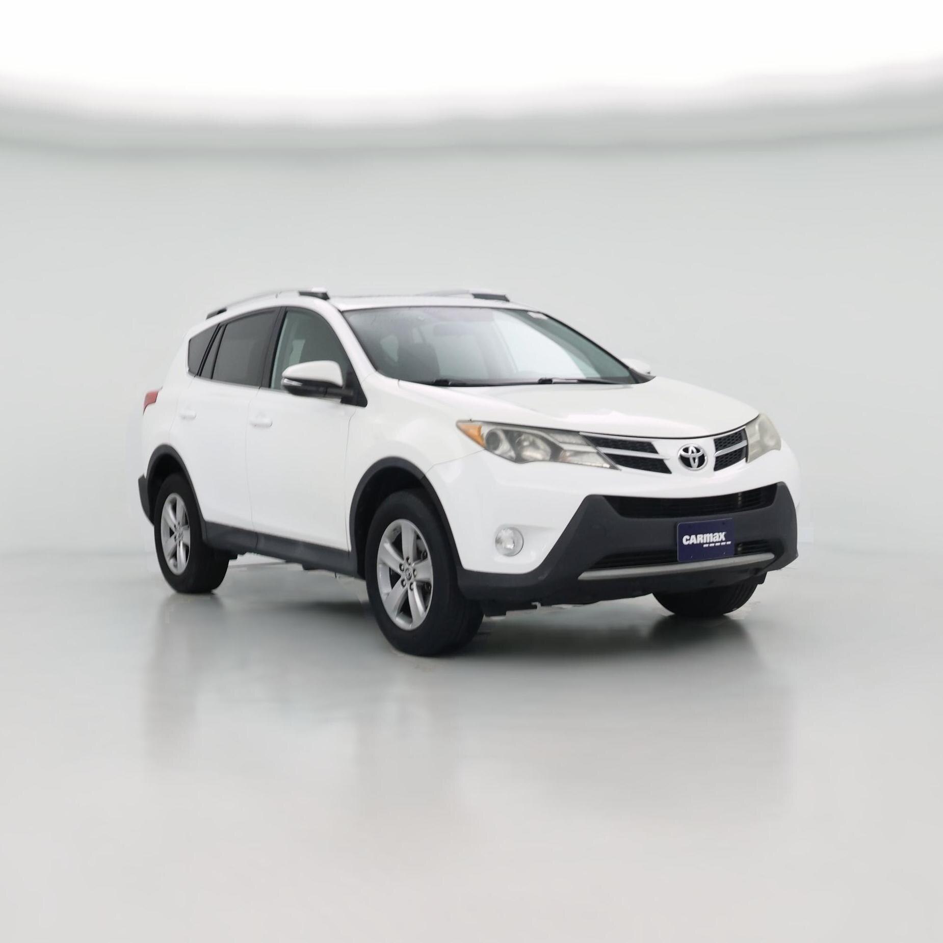 Thumbnail: 2015 Toyota RAV4 - 1