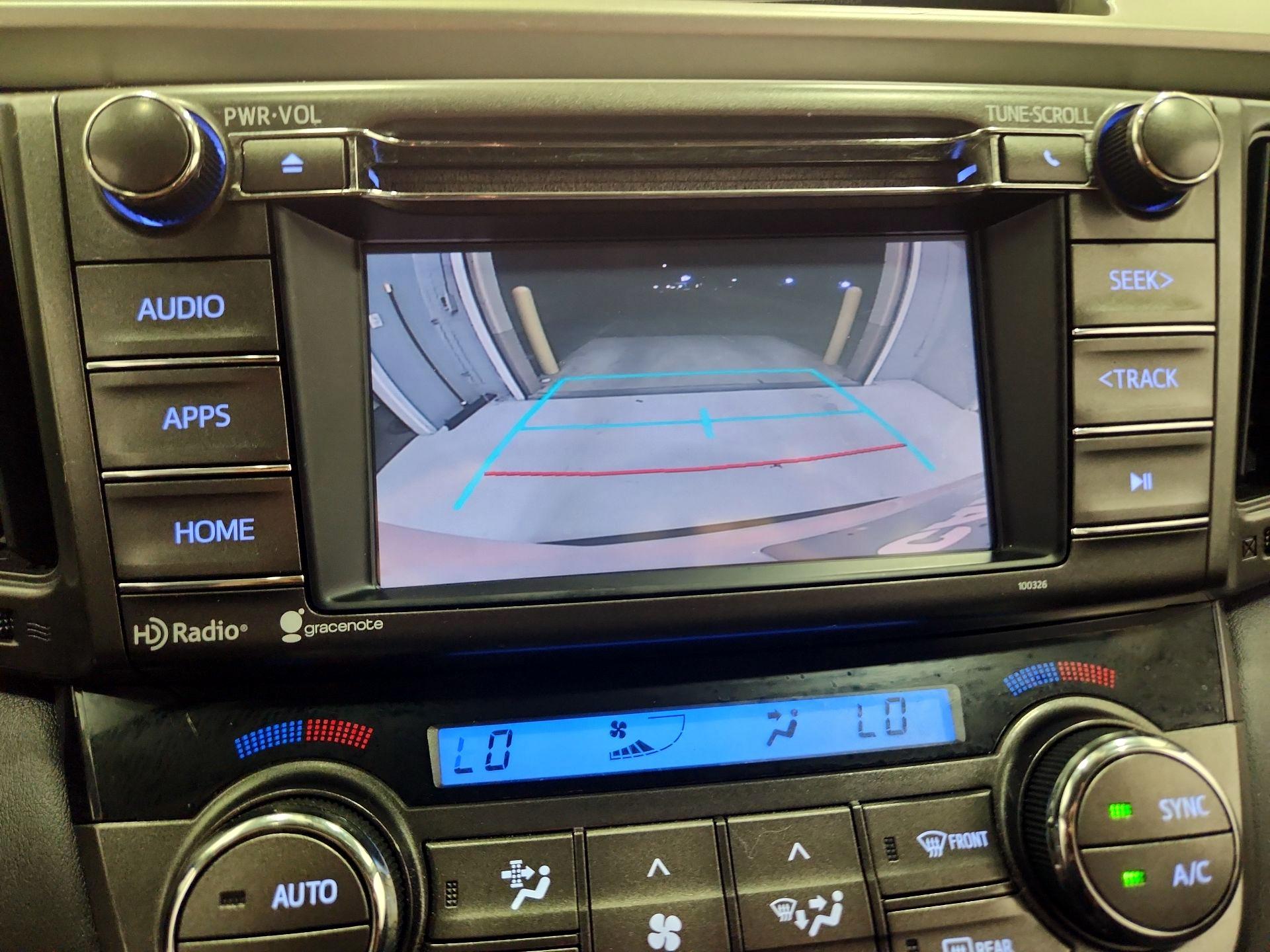 Thumbnail: 2015 Toyota RAV4 - 14