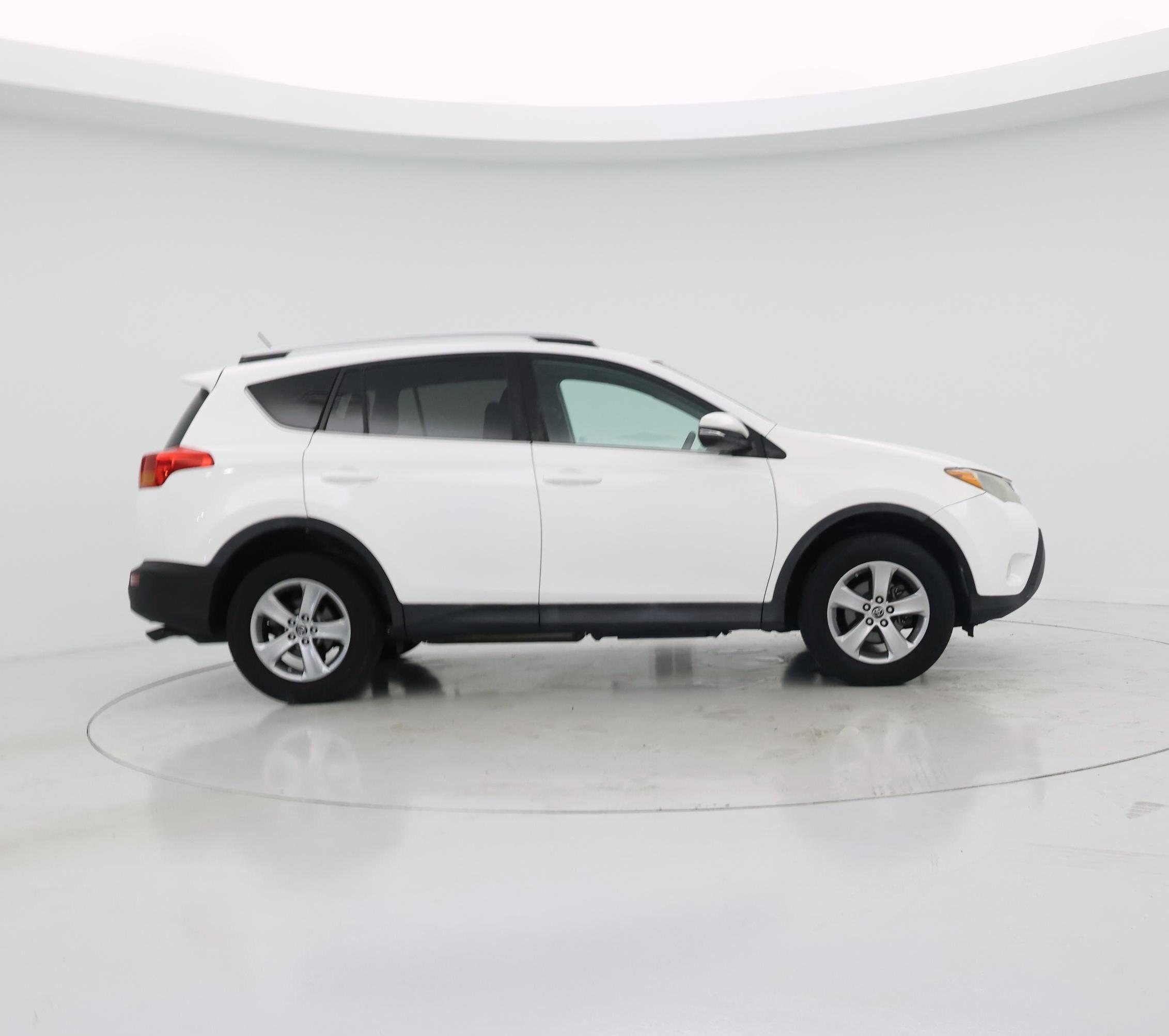 Thumbnail: 2015 Toyota RAV4 - 7